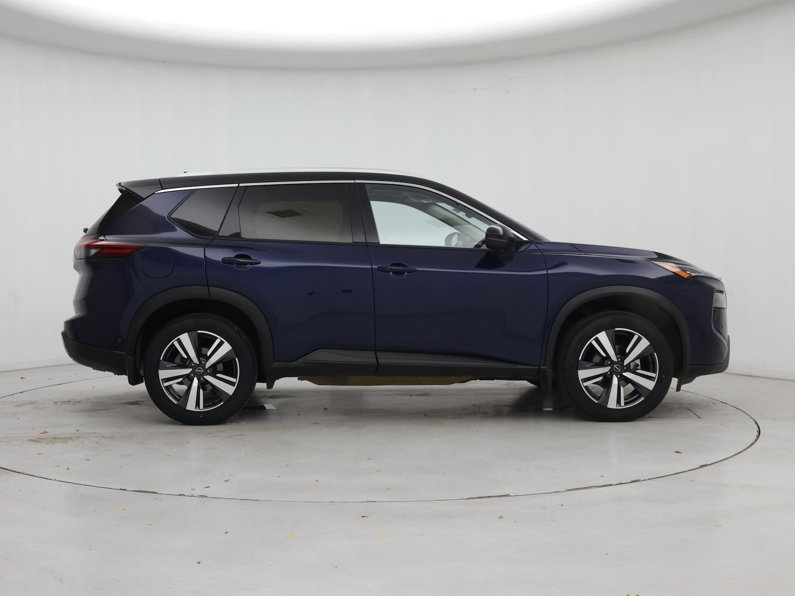 2025 Nissan Rogue SL - Photo 8