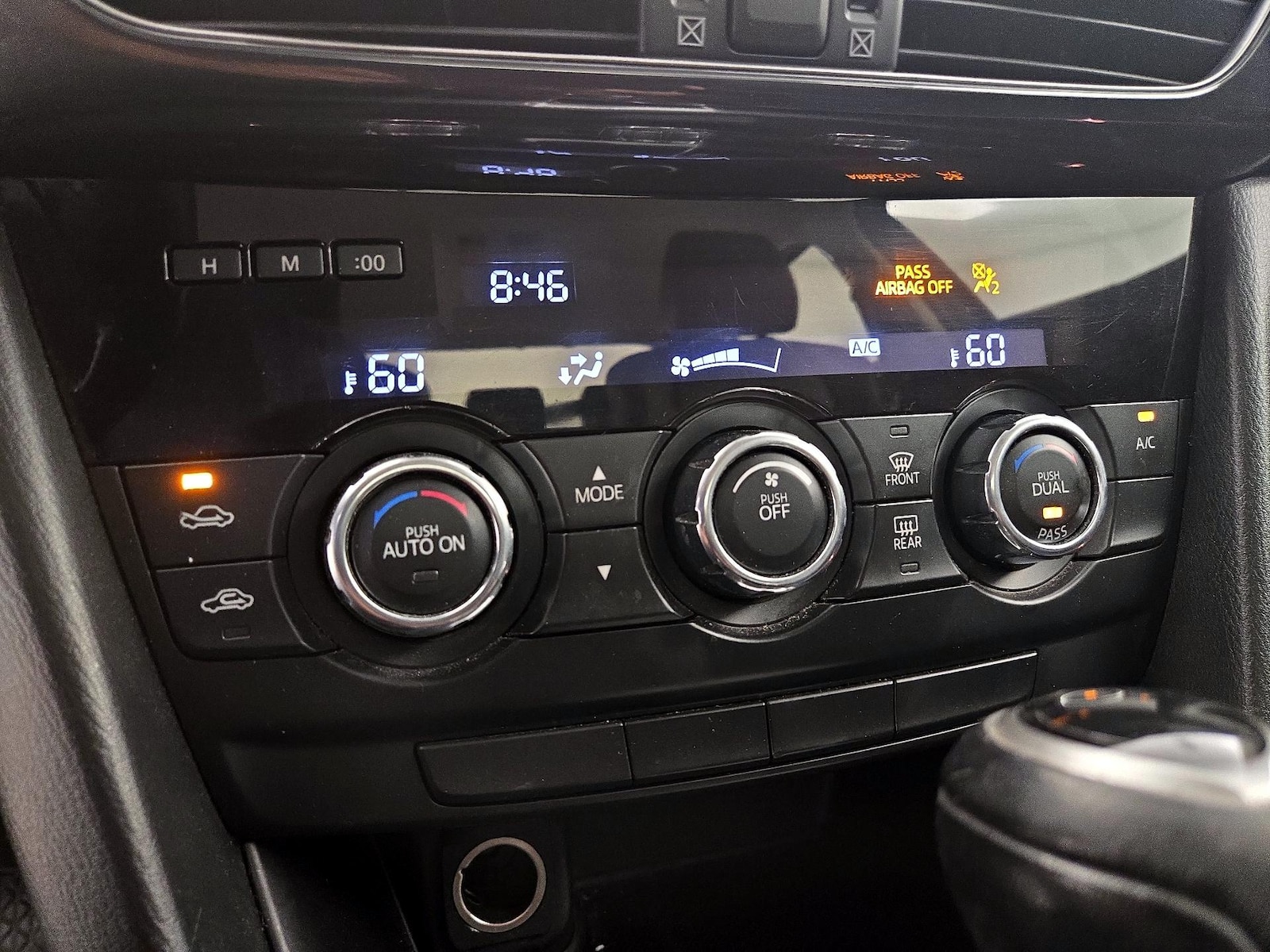 2014 Mazda MAZDA6 i Touring - Photo 17