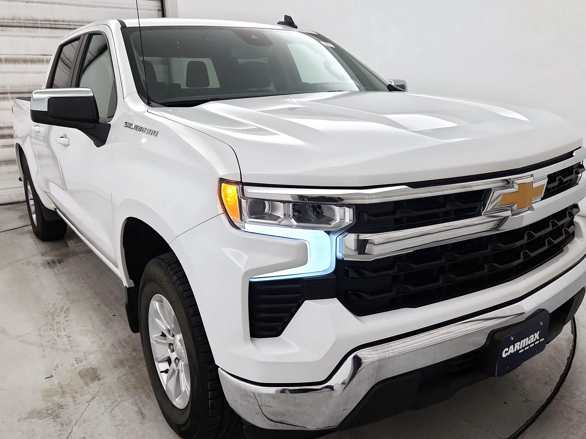 White 2025 Chevrolet Silverado 1500 Pickup Truck 4X2 Automatic