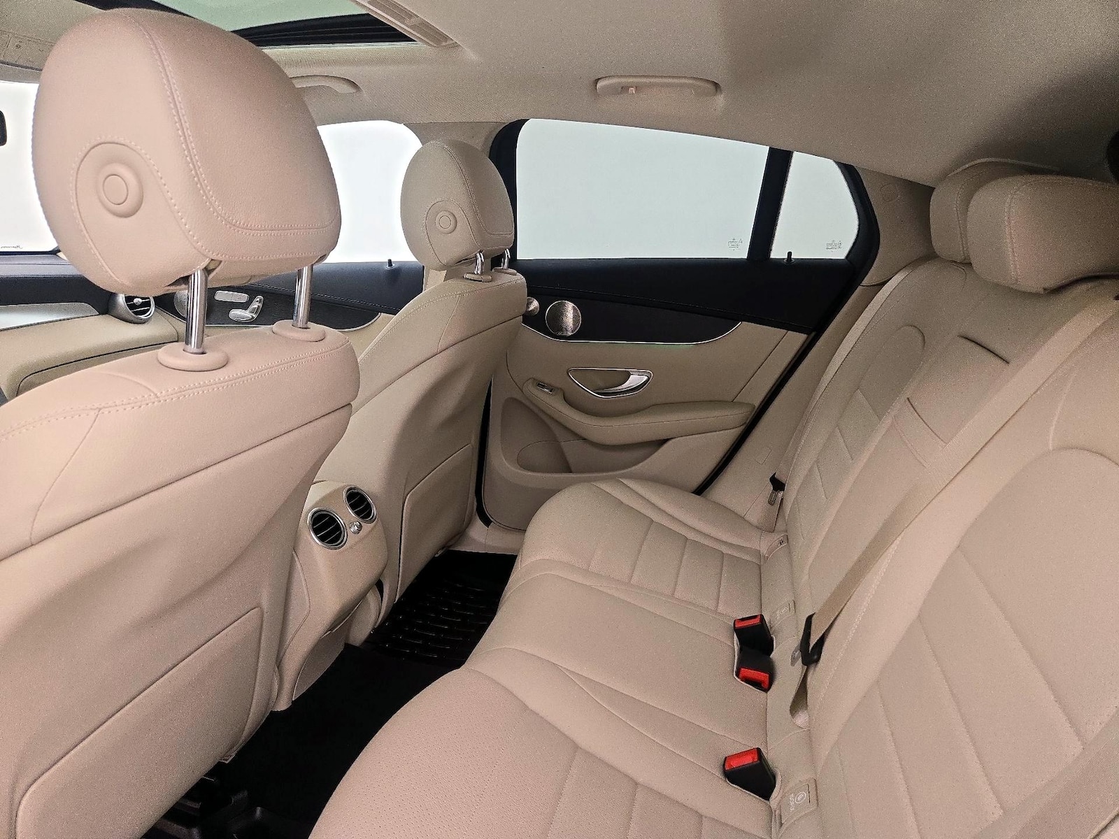 2023 Mercedes-Benz GLC Coupe GLC300 - Photo 22