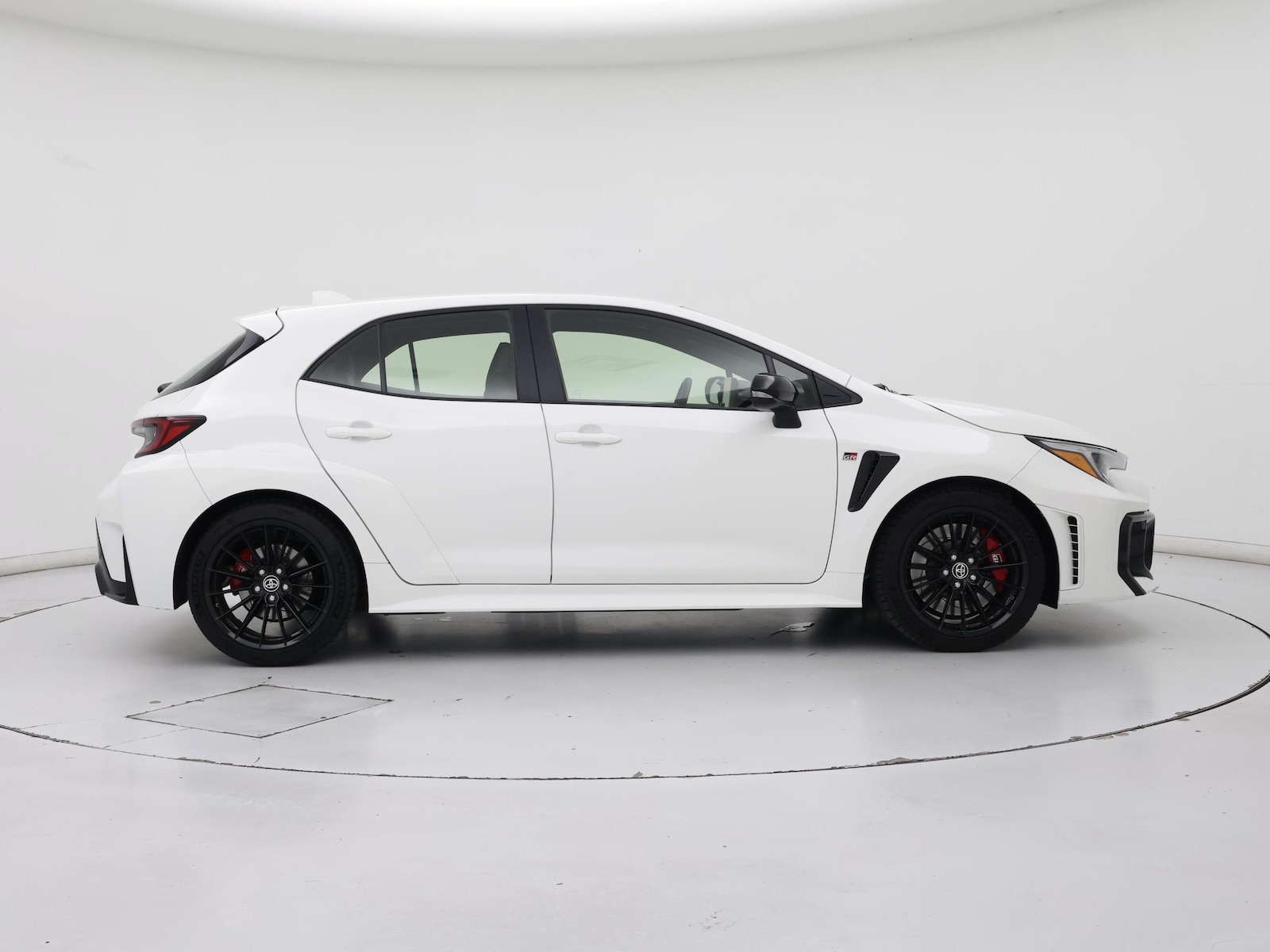 2025 Toyota GR Corolla Premium - Photo 8