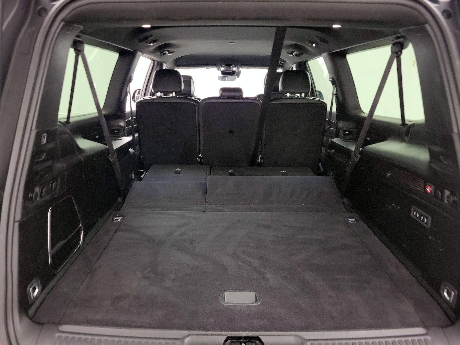 2024 Jeep Wagoneer L Series II - Photo 24