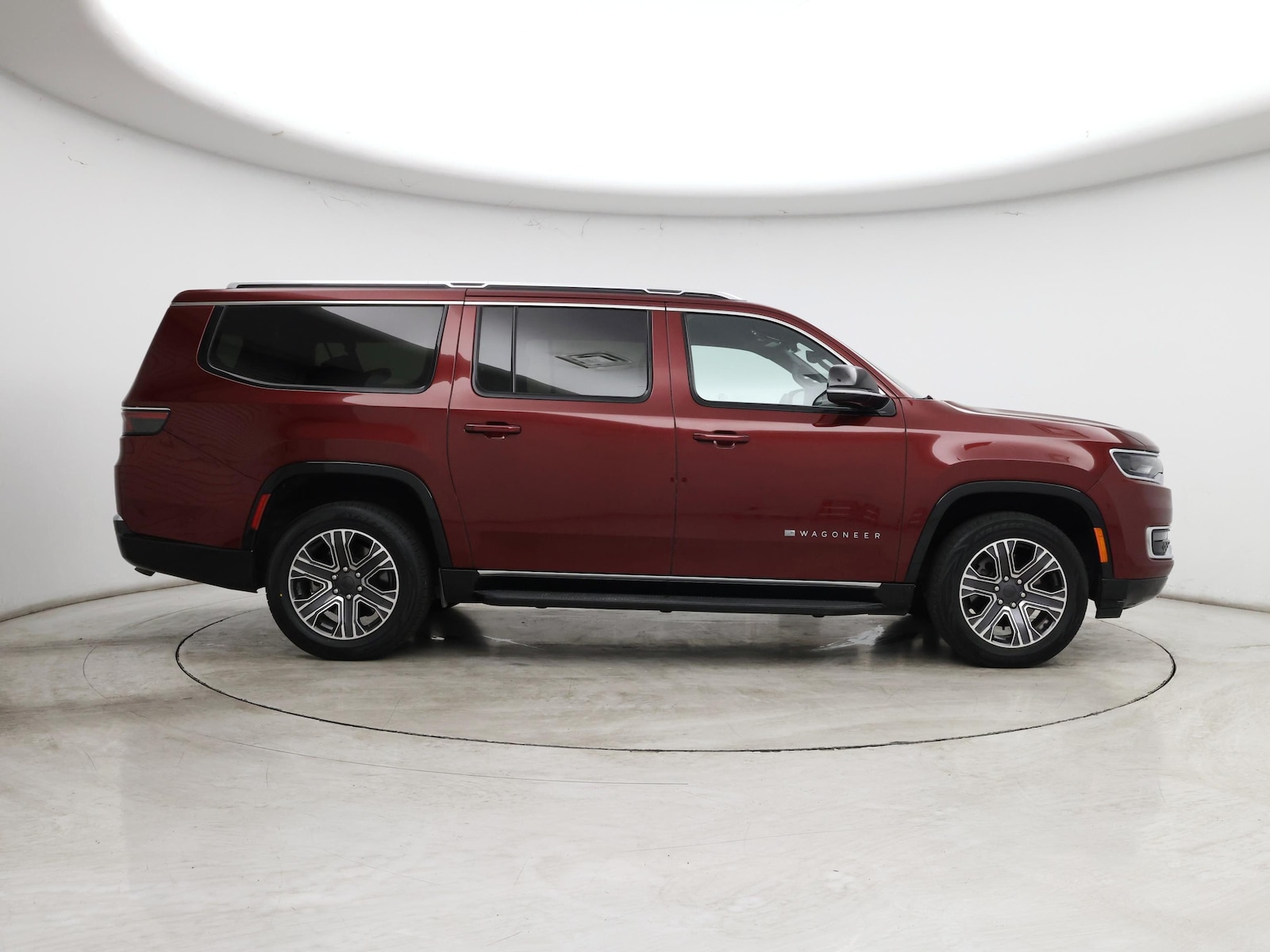 2024 Jeep Wagoneer L Series II - Photo 8