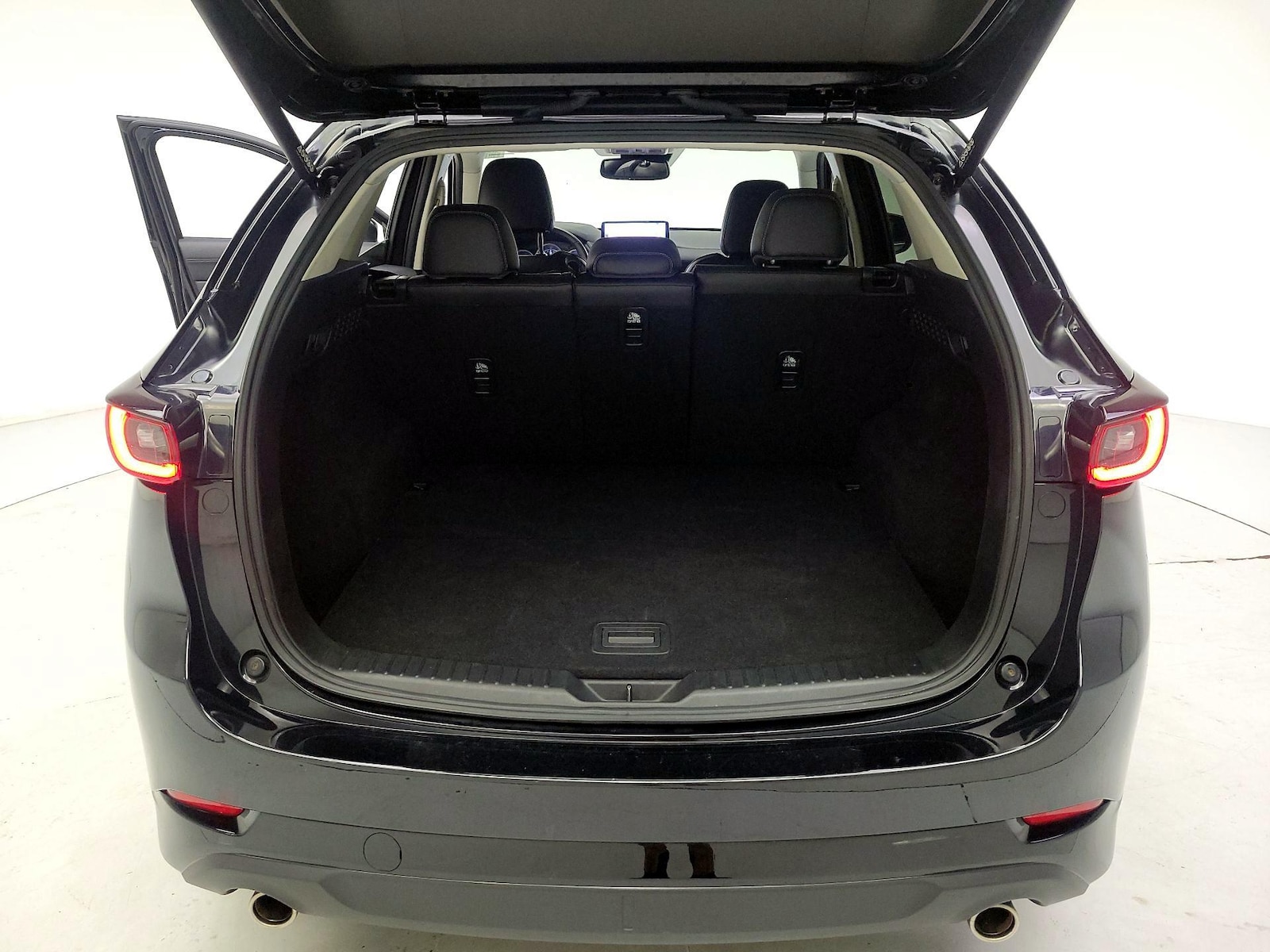 2025 Mazda CX-5 S Preferred package - Photo 22