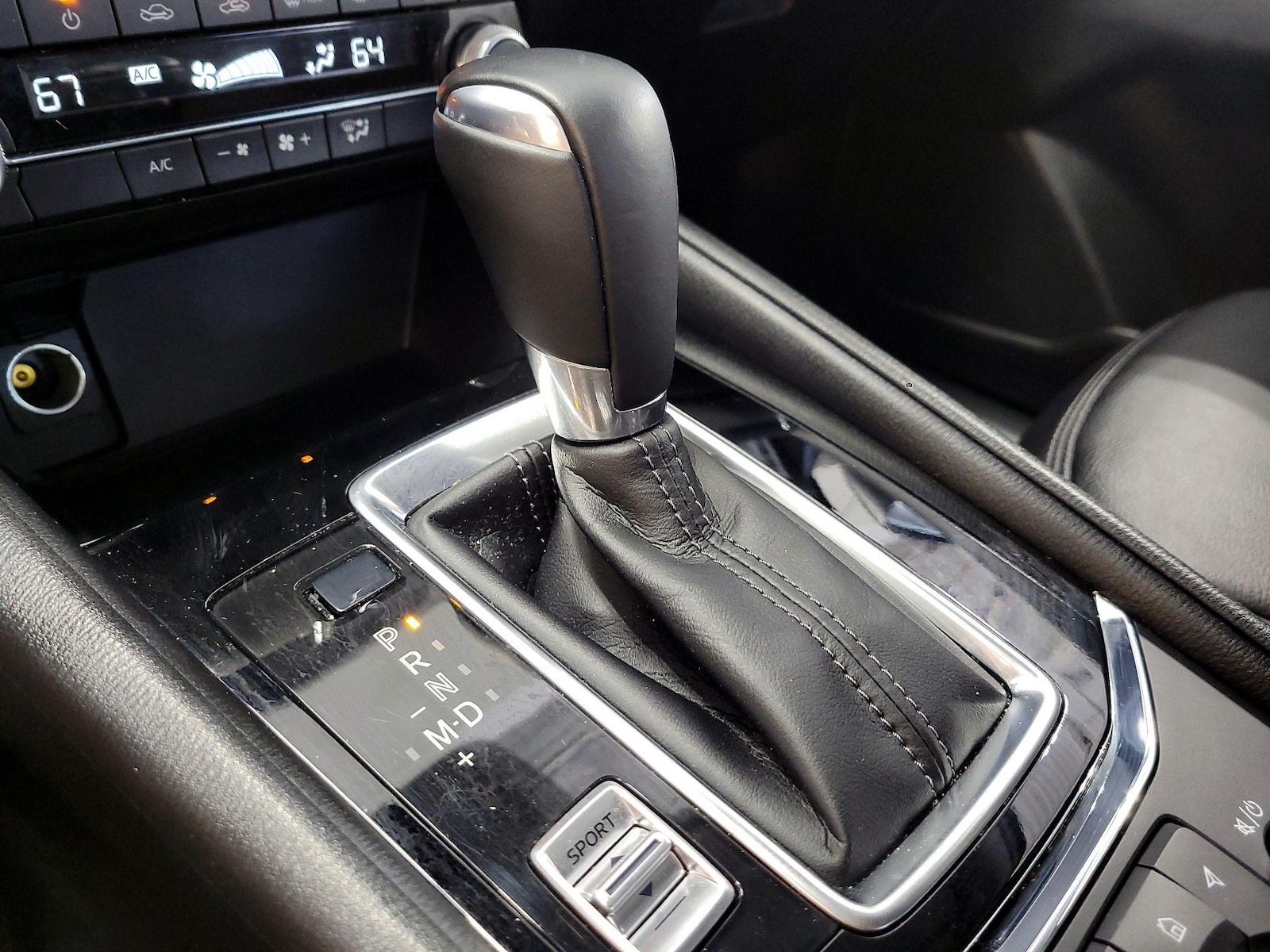 2025 Mazda CX-5 S Preferred package - Photo 18