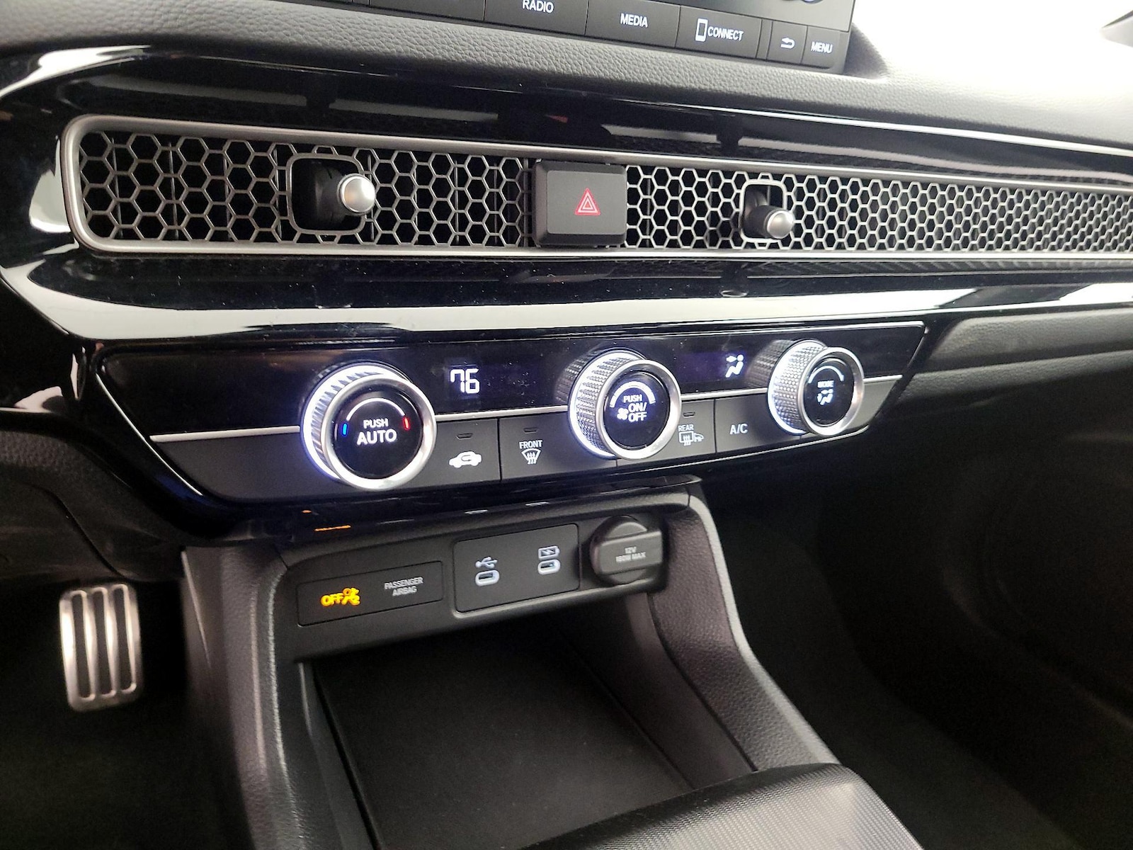 2026 Honda Civic Sport - Photo 17