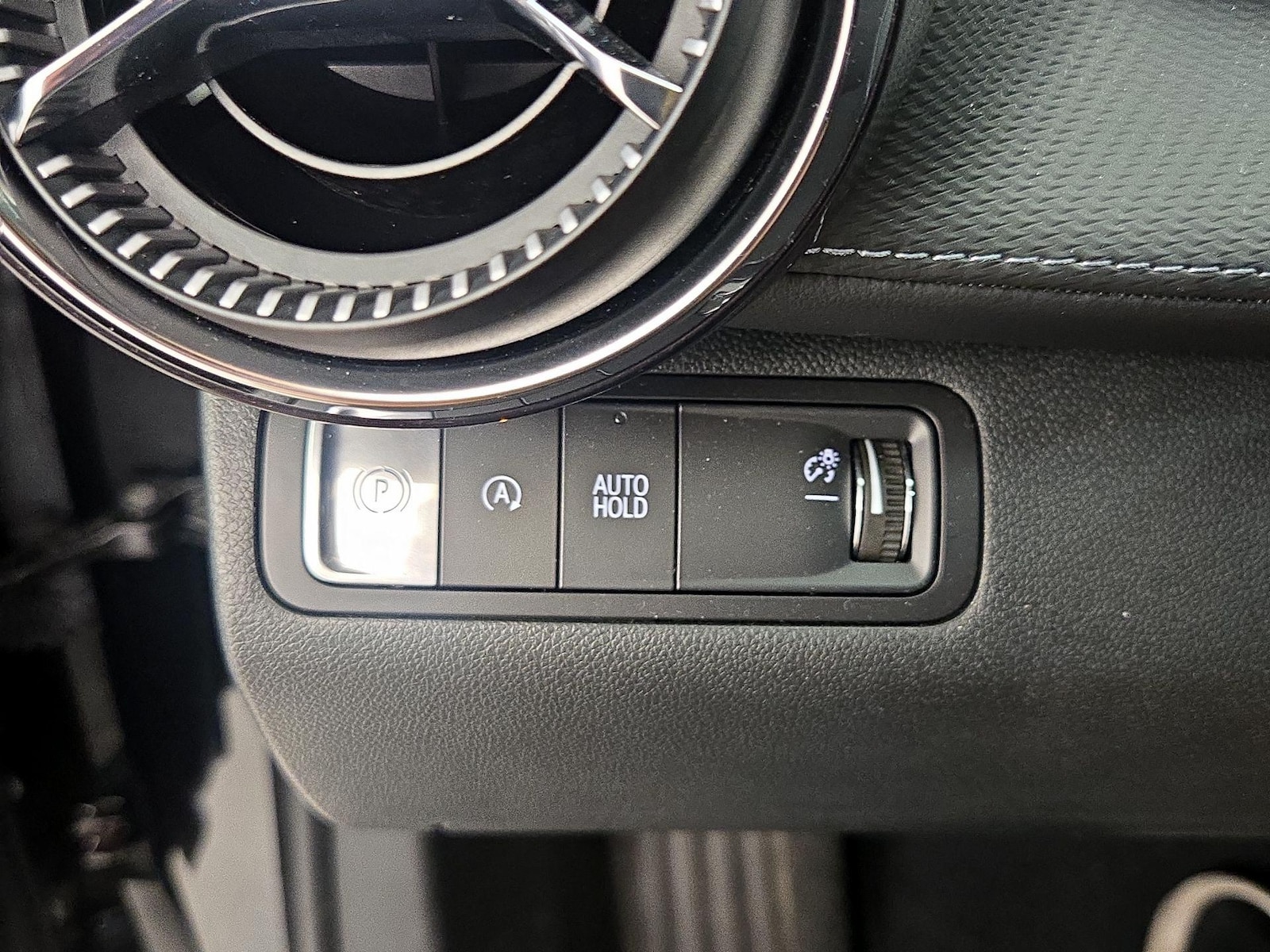 2026 Chevrolet Equinox LT - Photo 14