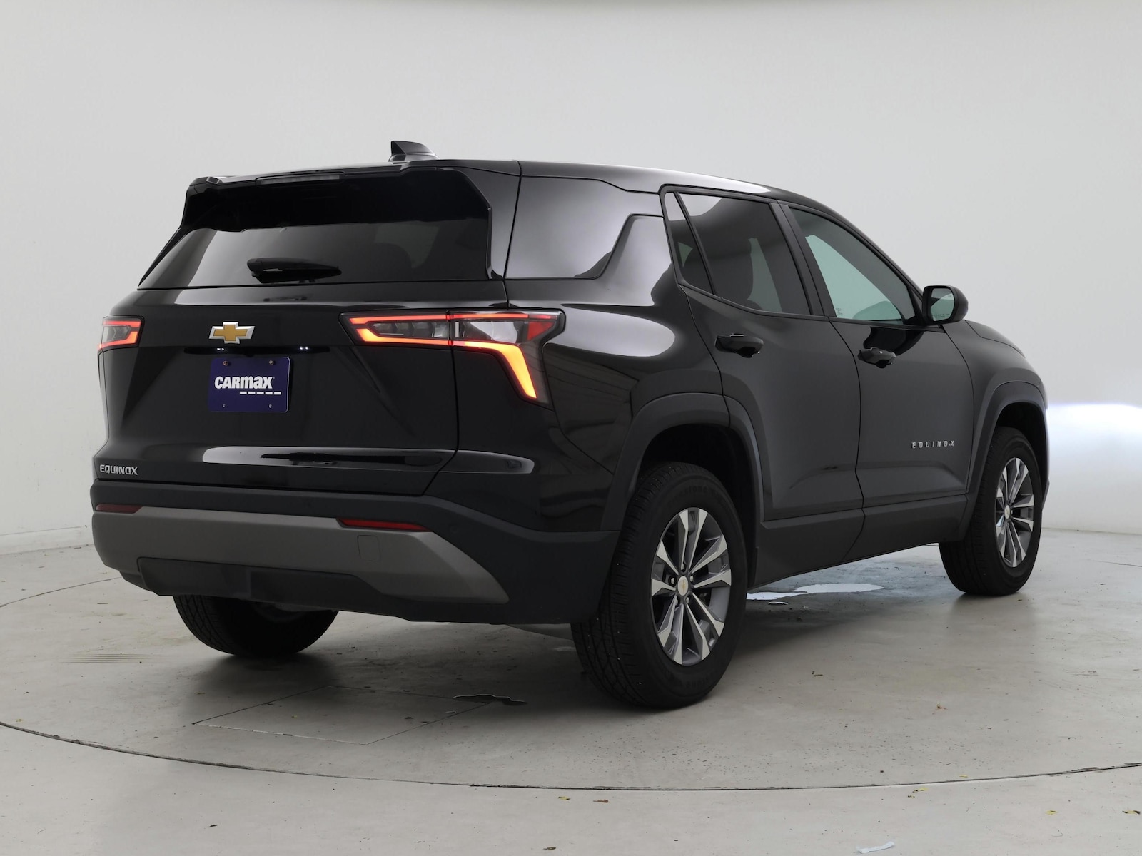 2026 Chevrolet Equinox LT - Photo 9