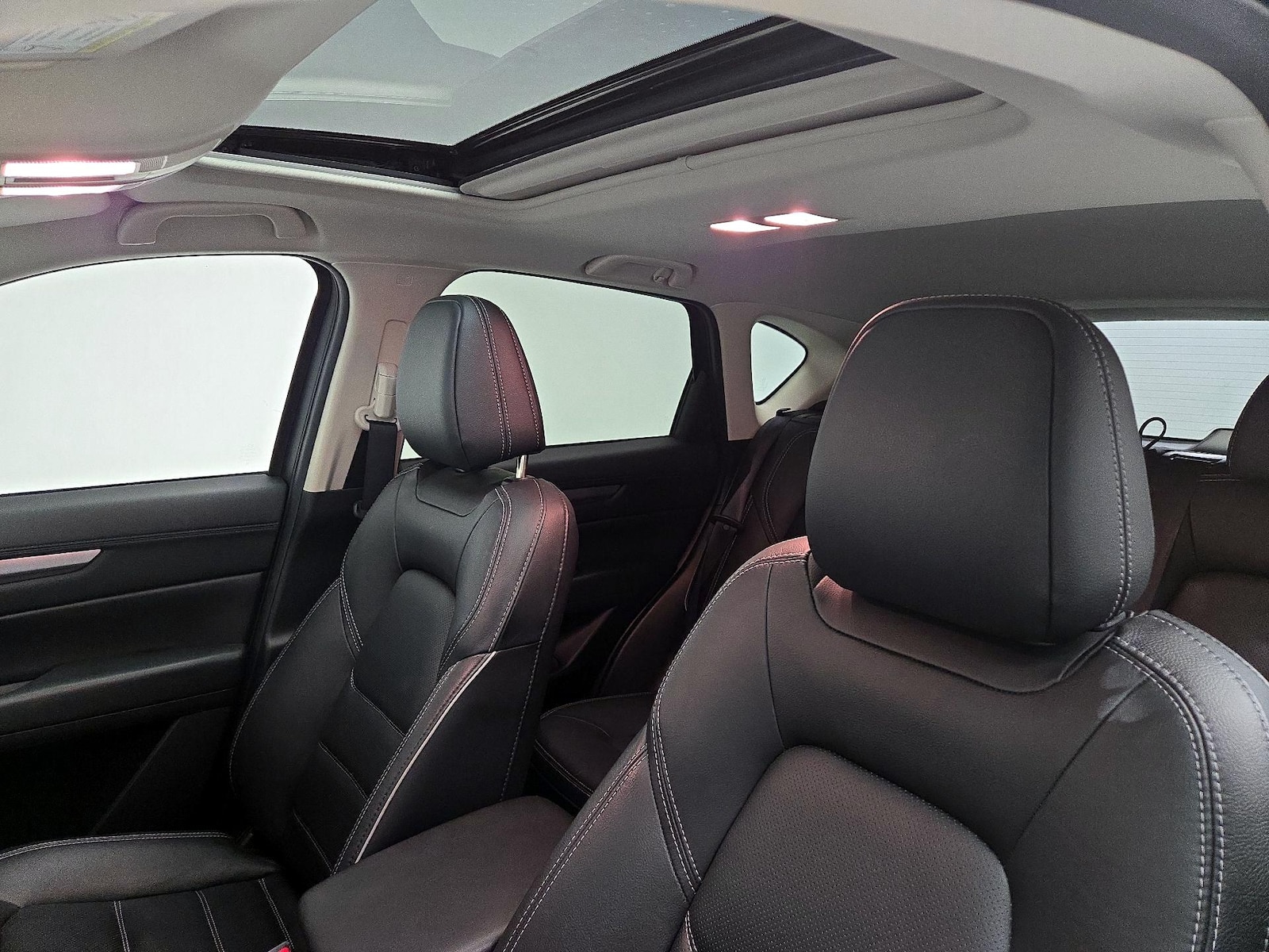 2025 Mazda CX-5 S Preferred package - Photo 21