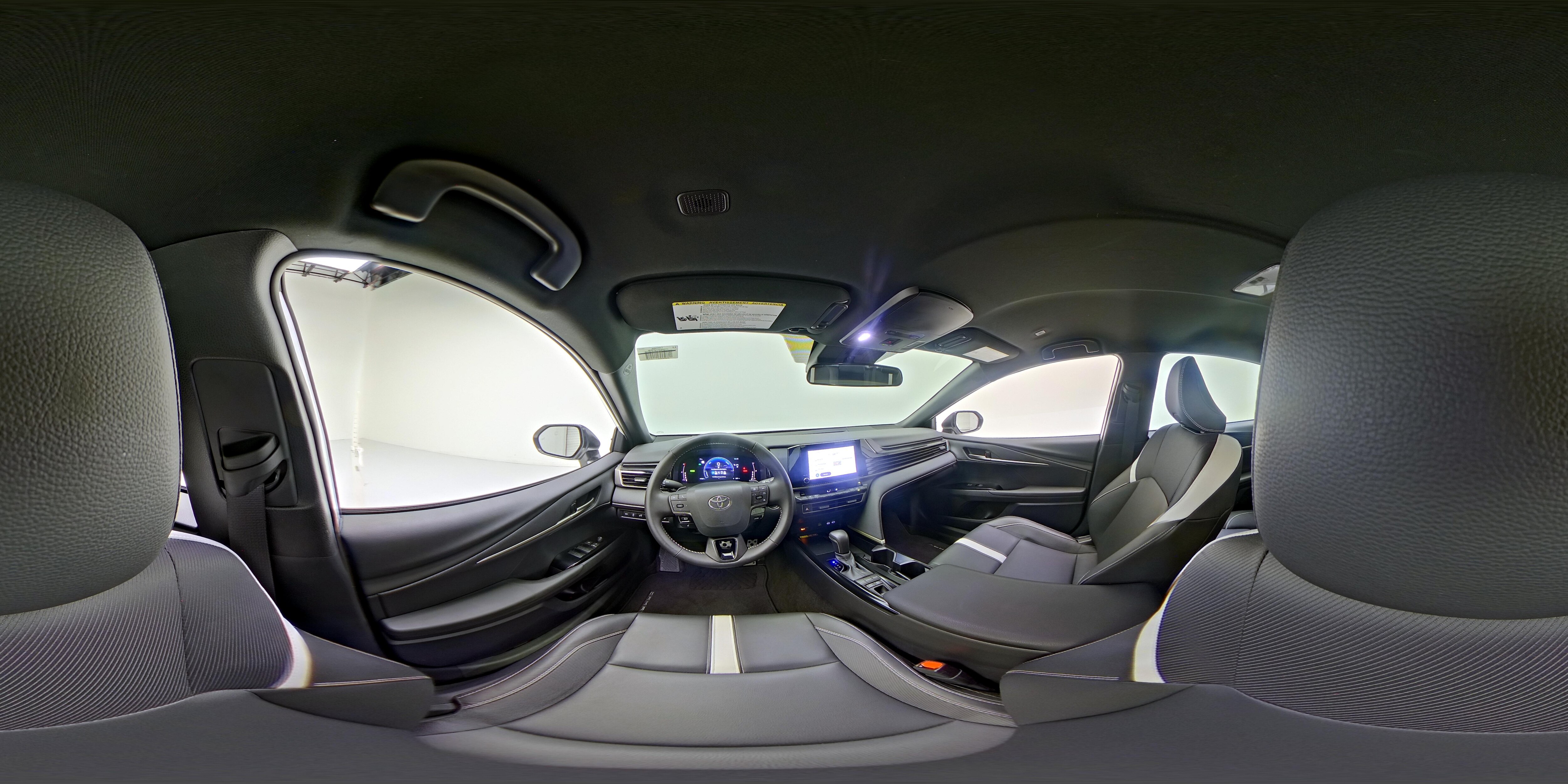 2026 Toyota Camry SE - Photo 26
