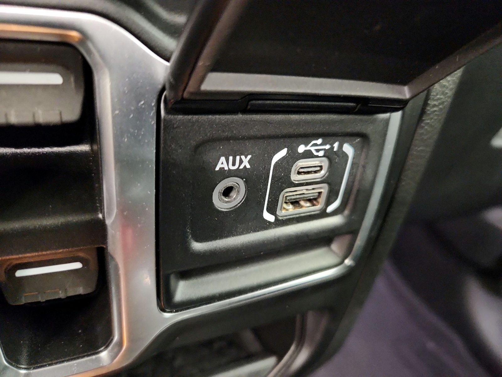 2023 Jeep Wrangler 4xe Willys 4XE - Photo 19