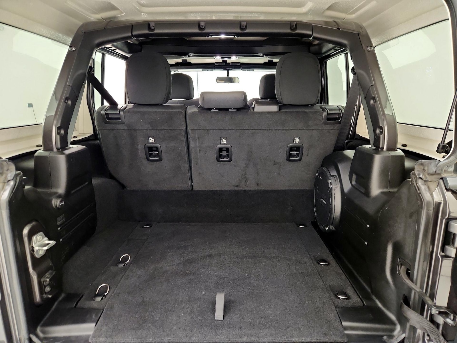 2023 Jeep Wrangler 4xe Willys 4XE - Photo 21