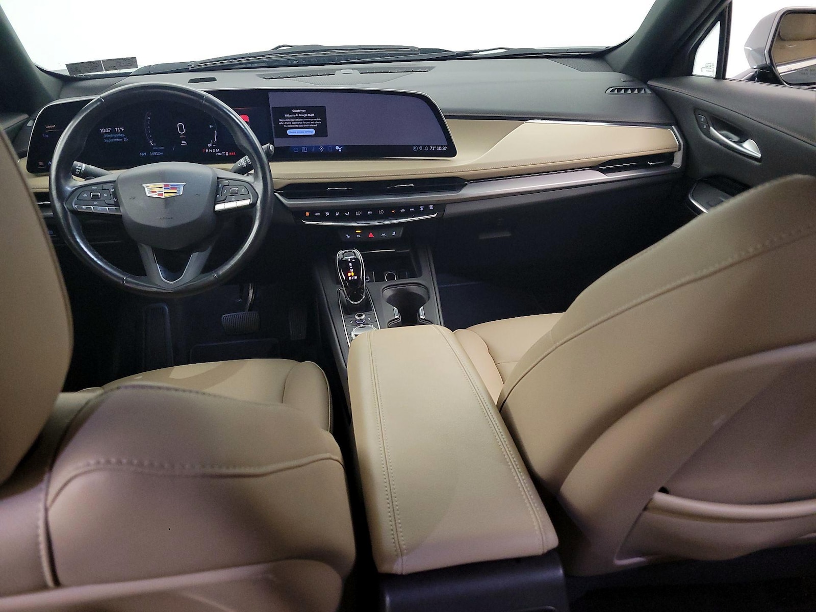 2024 Cadillac XT4 Luxury - Photo 10