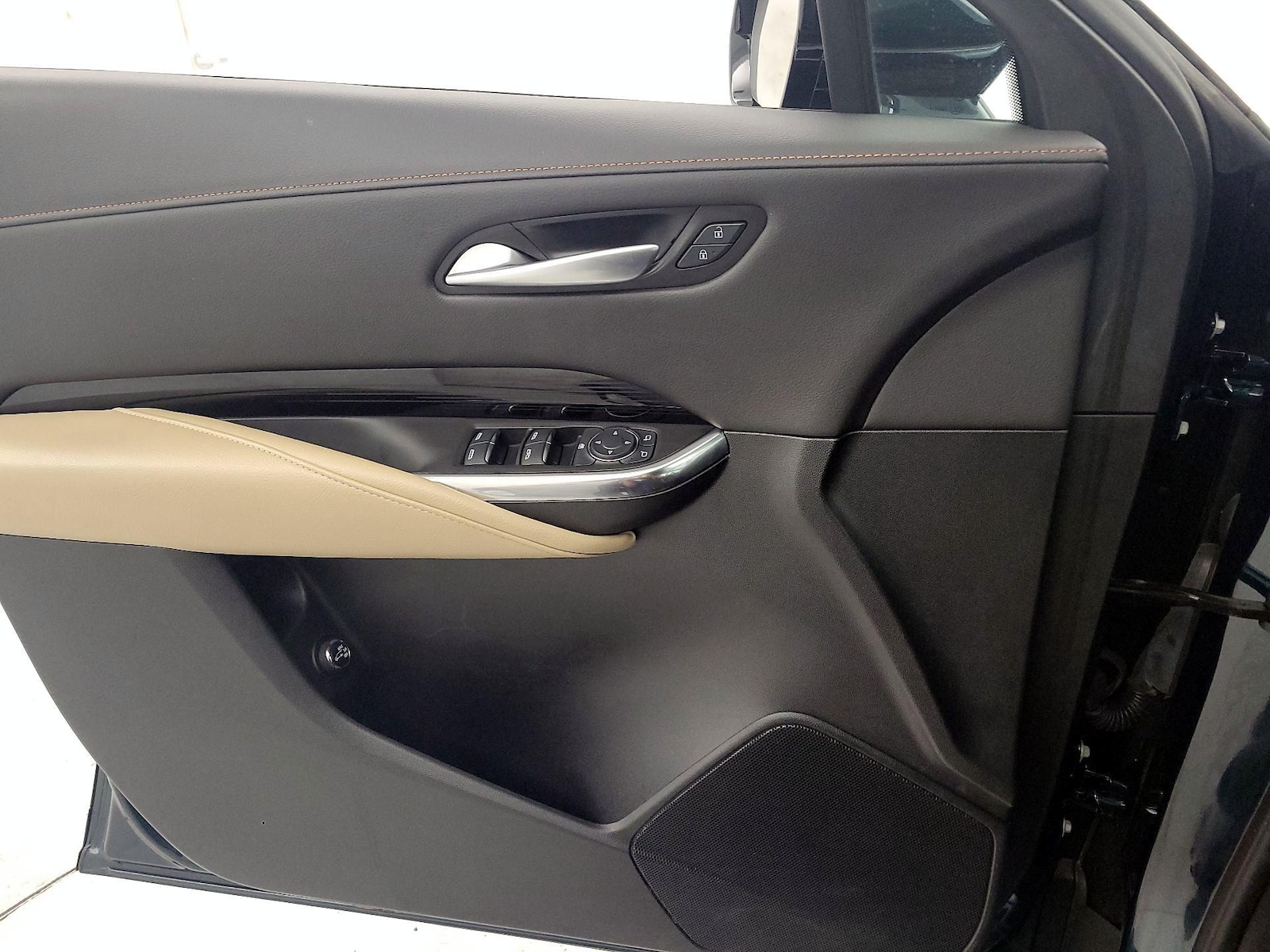 2024 Cadillac XT4 Luxury - Photo 13