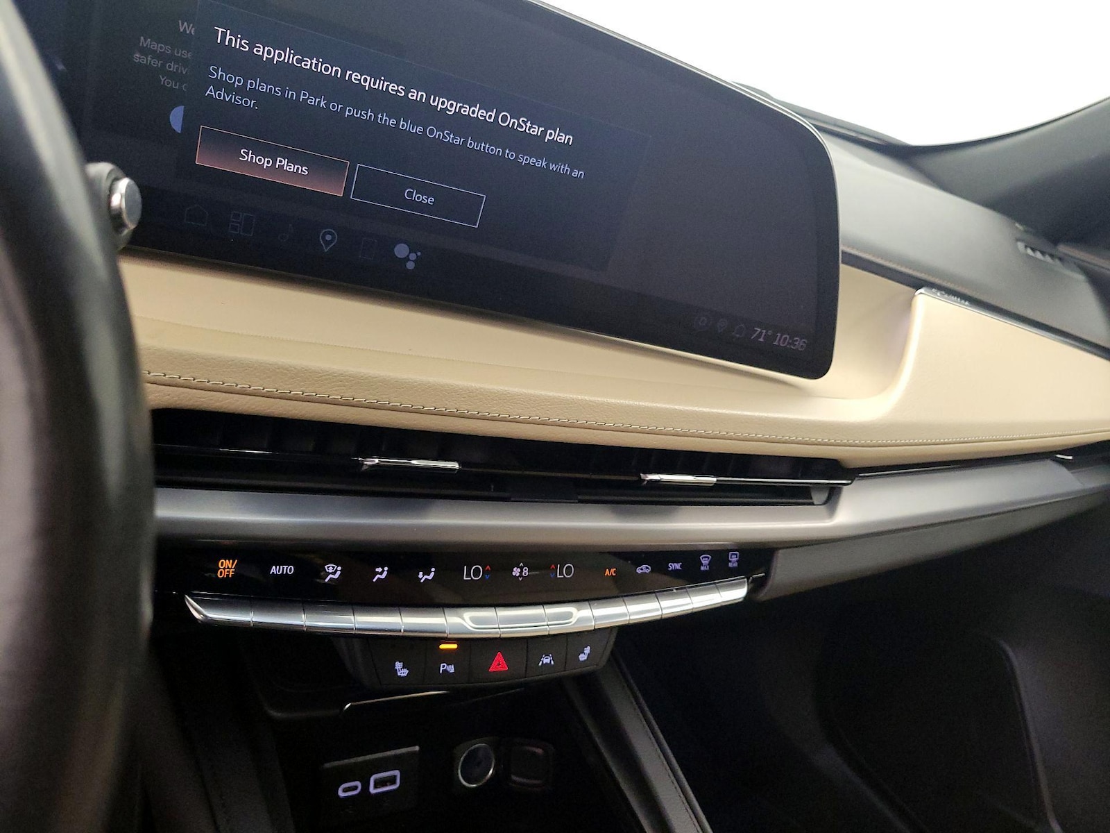 2024 Cadillac XT4 Luxury - Photo 15
