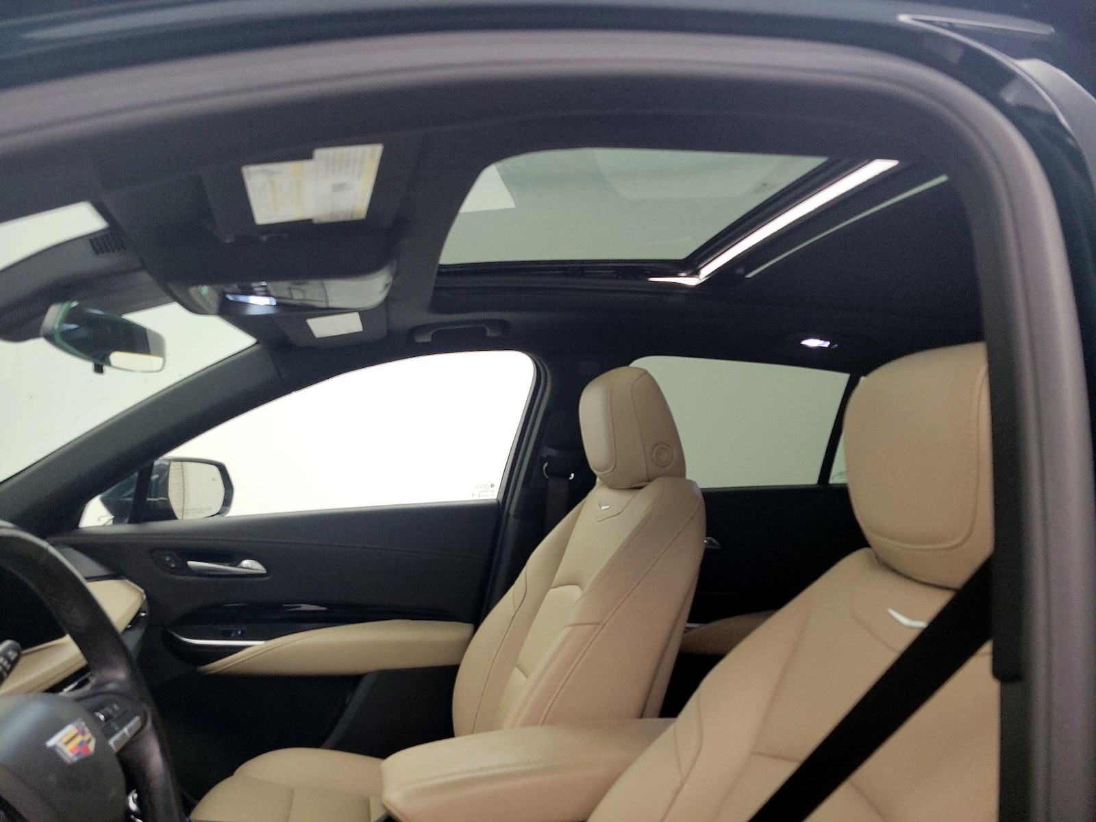 2024 Cadillac XT4 Luxury - Photo 21
