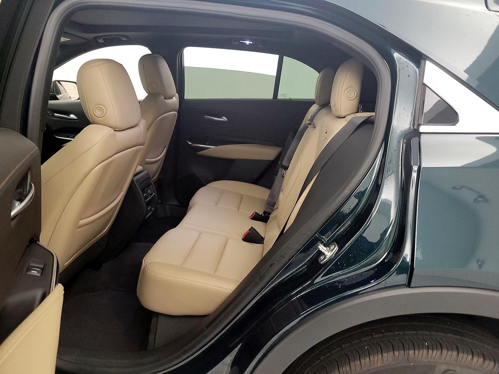 2024 Cadillac XT4 Luxury - Photo 22