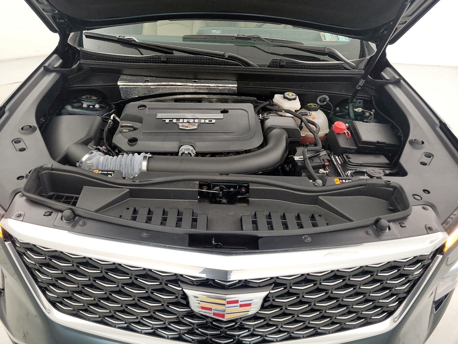 2024 Cadillac XT4 Luxury - Photo 24