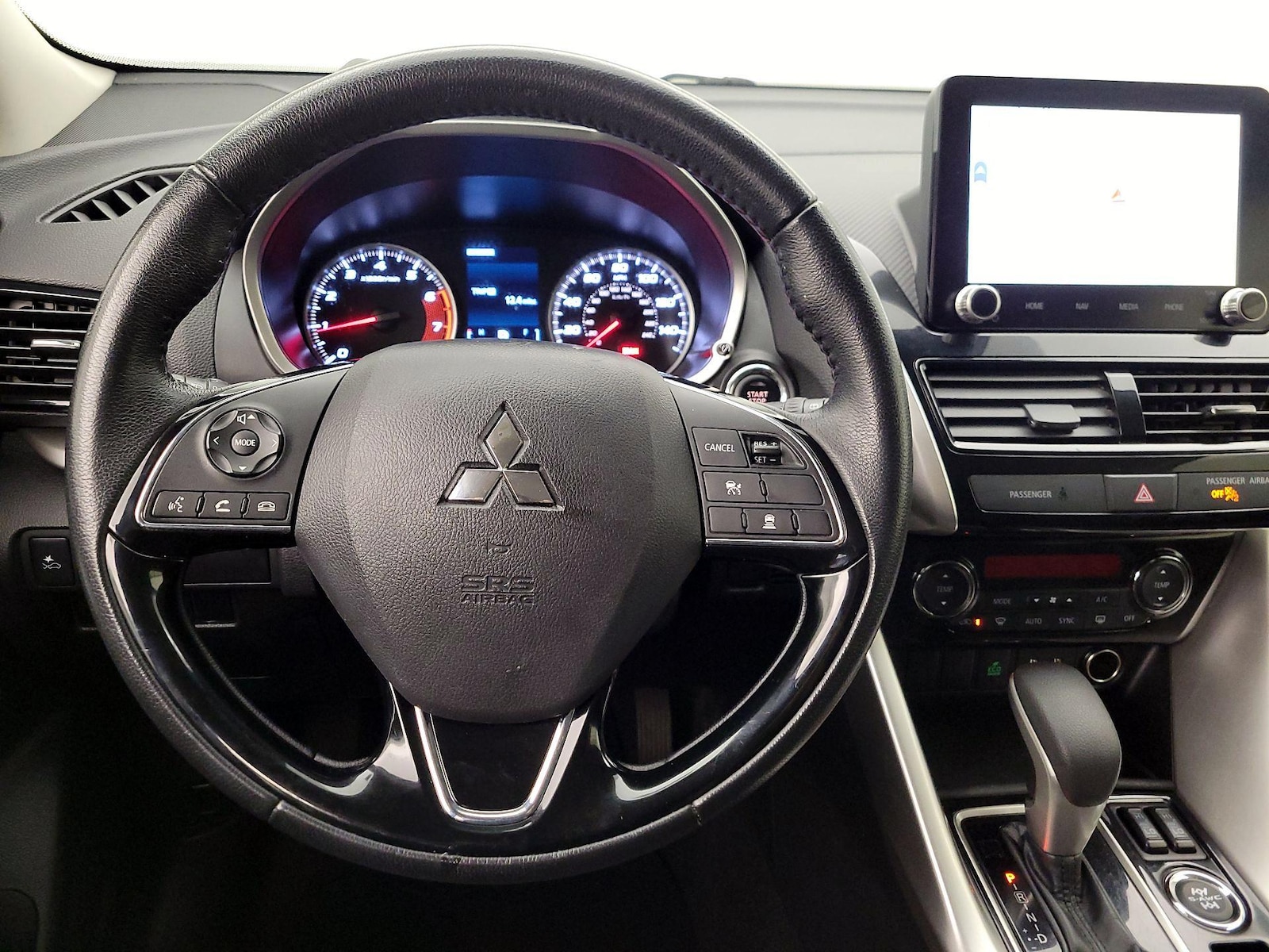 2024 Mitsubishi Eclipse Cross SE - Photo 11