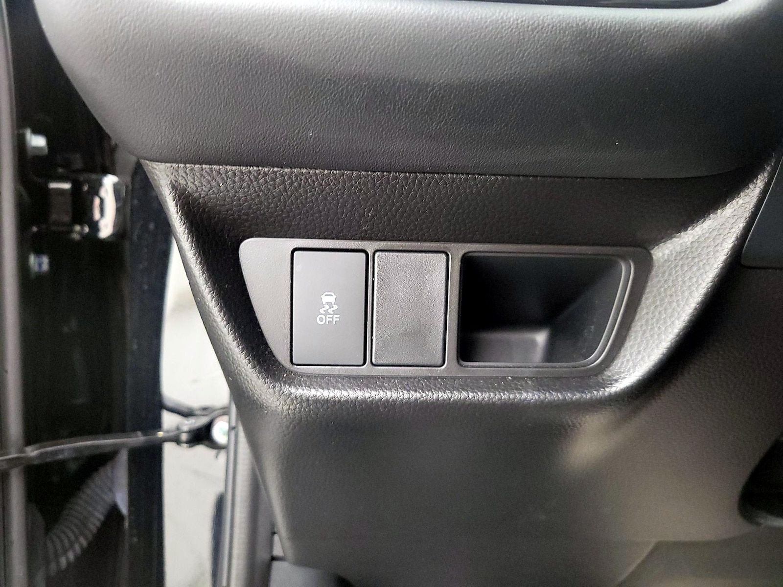 2026 Honda HR-V Sport - Photo 14