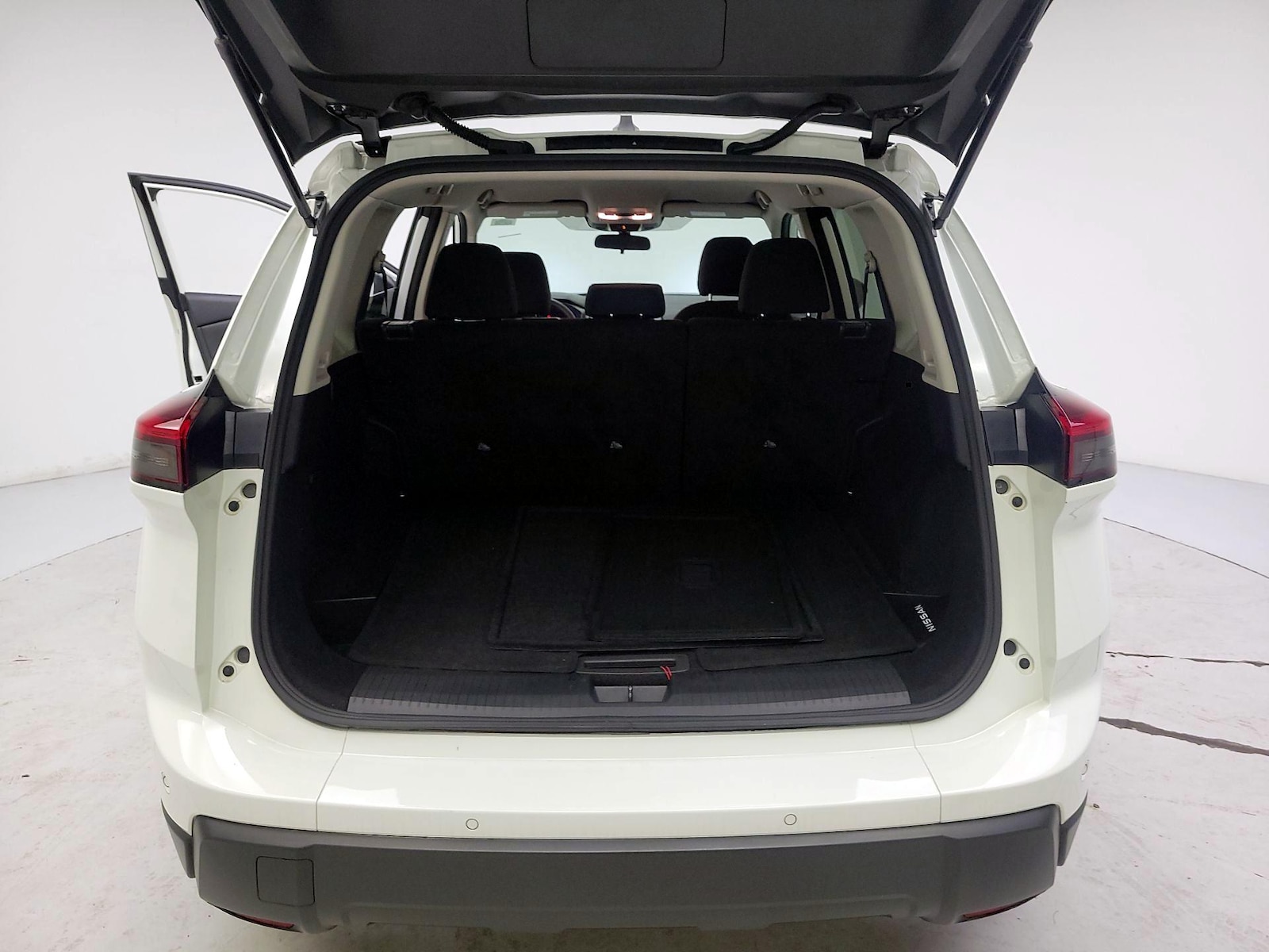 2024 Nissan Rogue S - Photo 20