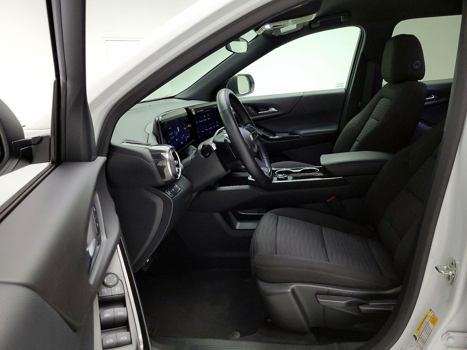 2026 Chevrolet Equinox LT - Photo 12