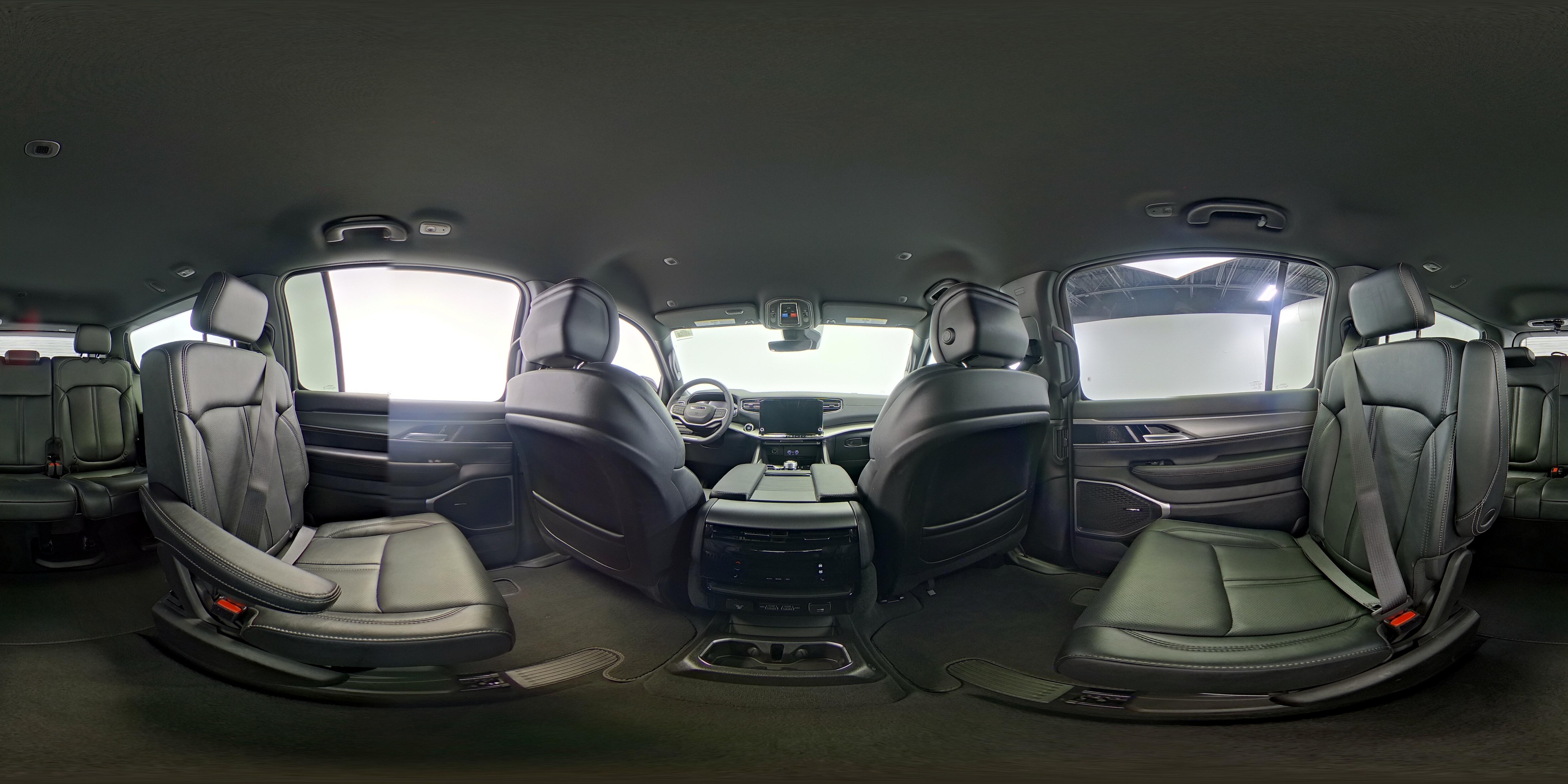 2025 Jeep Wagoneer Series II - Photo 28