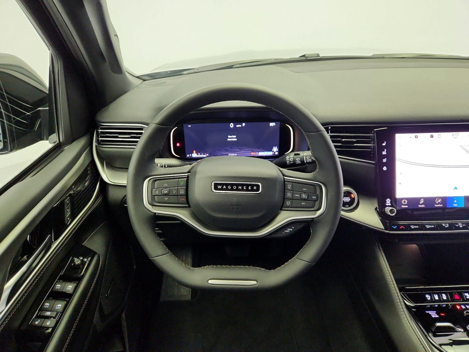 2025 Jeep Wagoneer Series II - Photo 11