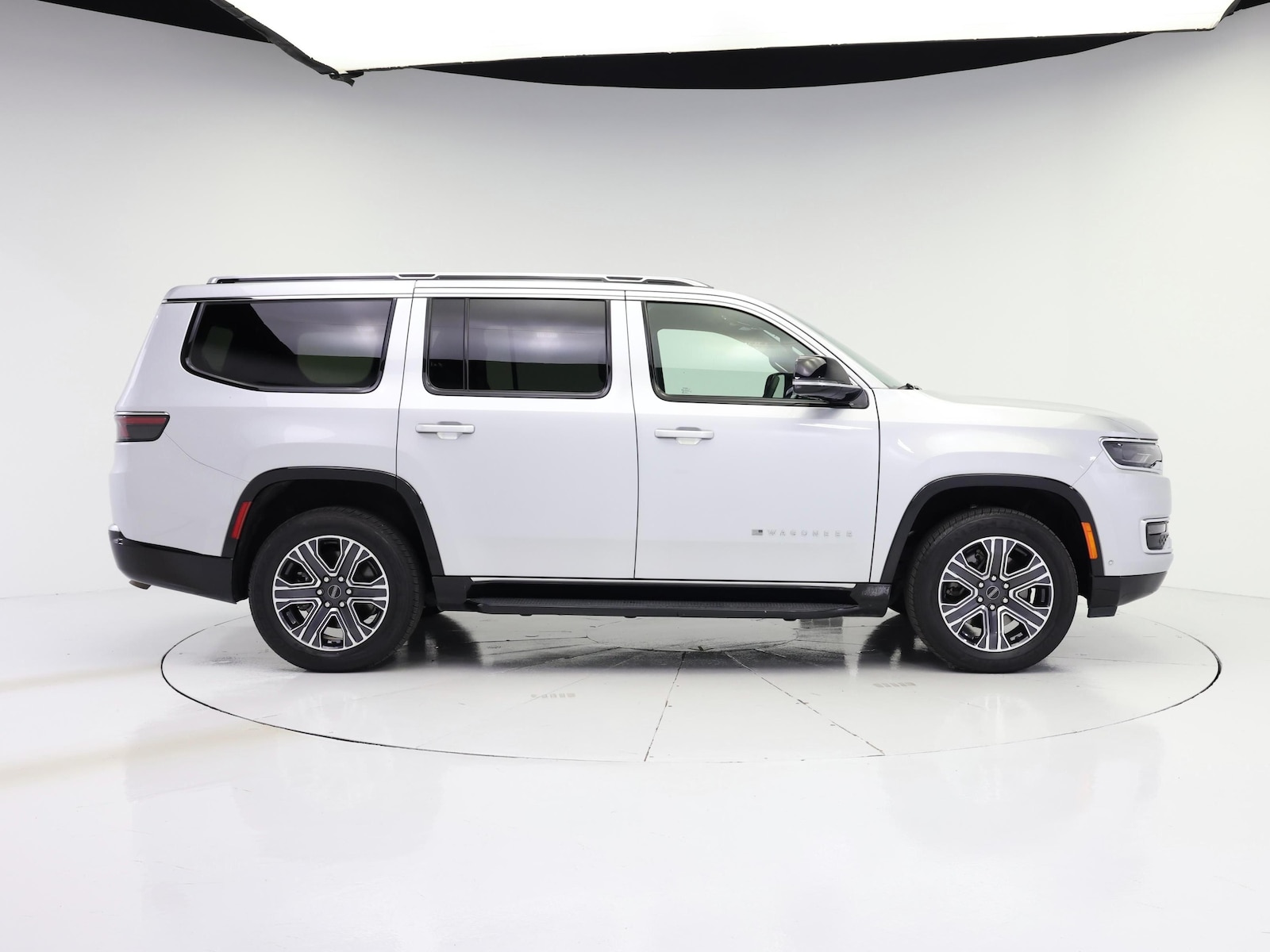 2025 Jeep Wagoneer Series II - Photo 8
