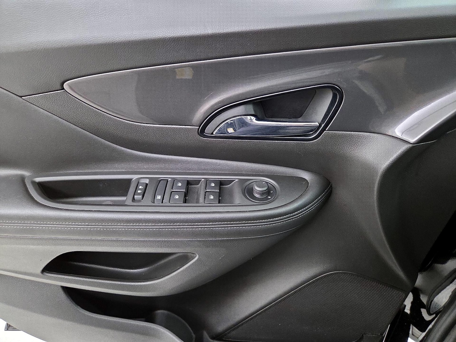 2017 Buick Encore Sport Touring - Photo 13