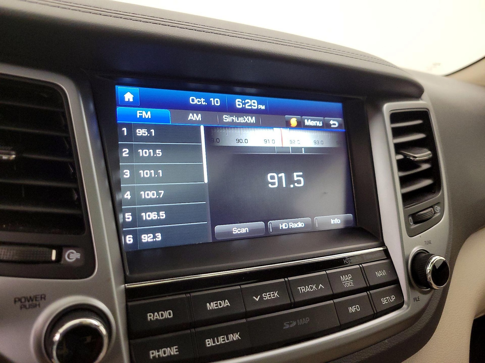 2016 Hyundai Tucson Limited - Photo 17