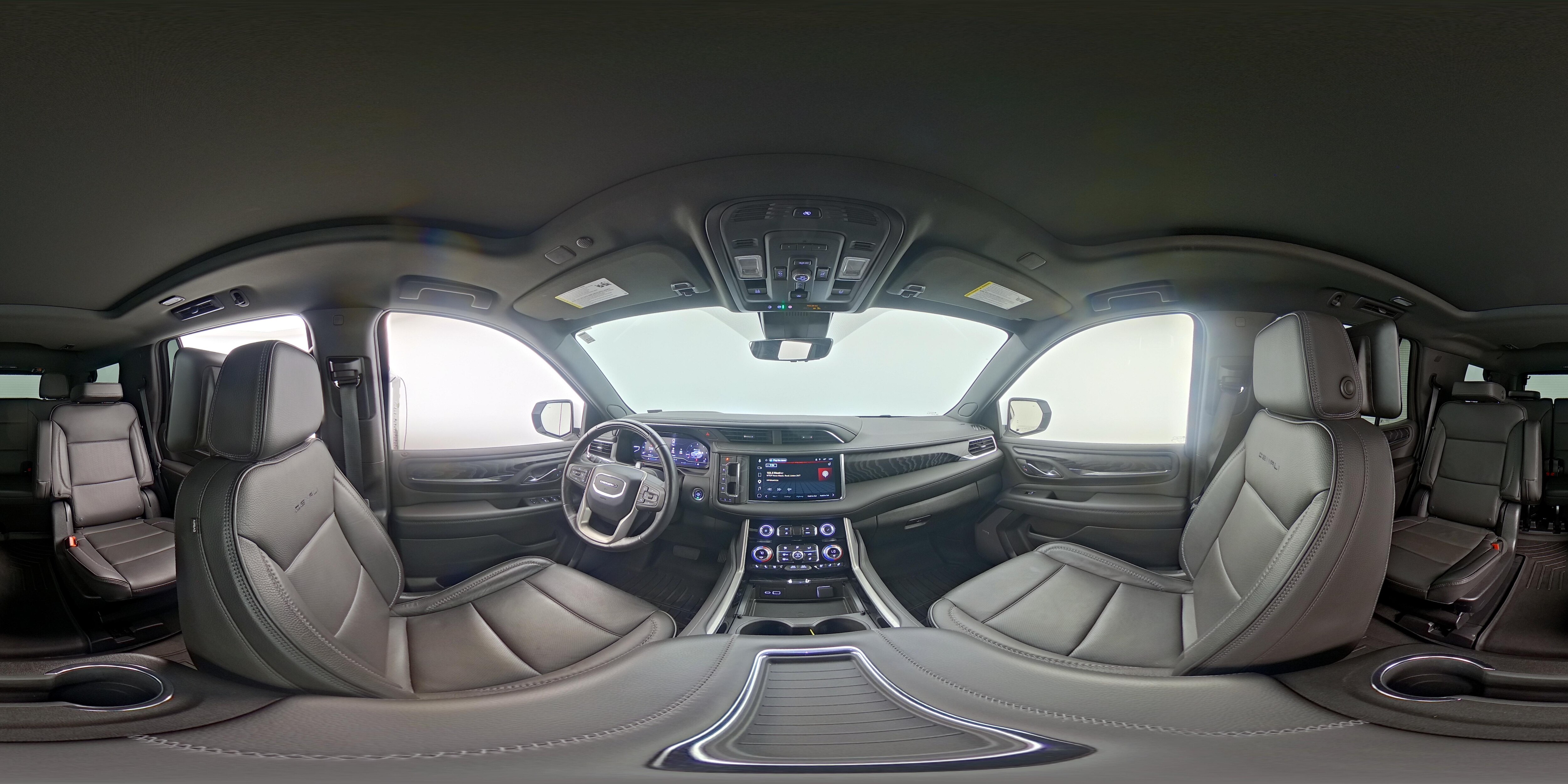 2023 GMC Yukon Denali - Photo 31