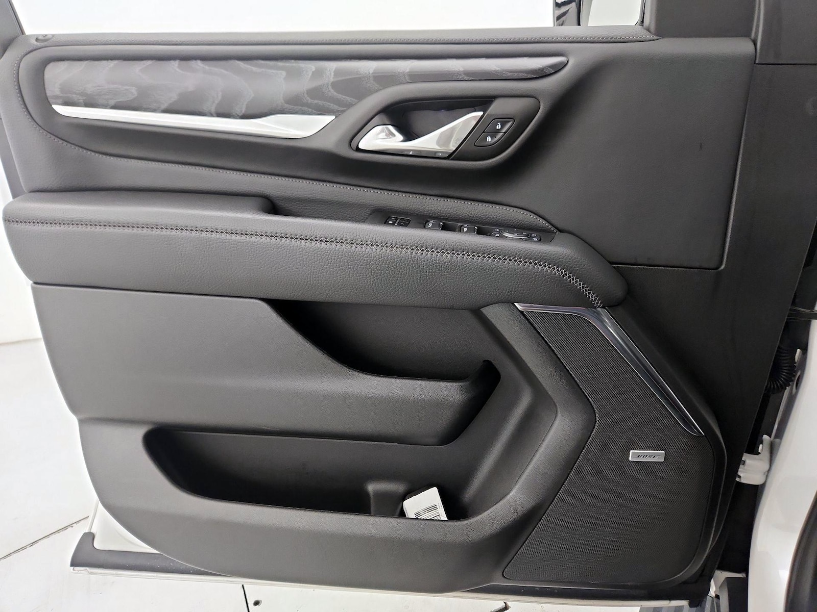 2023 GMC Yukon Denali - Photo 13