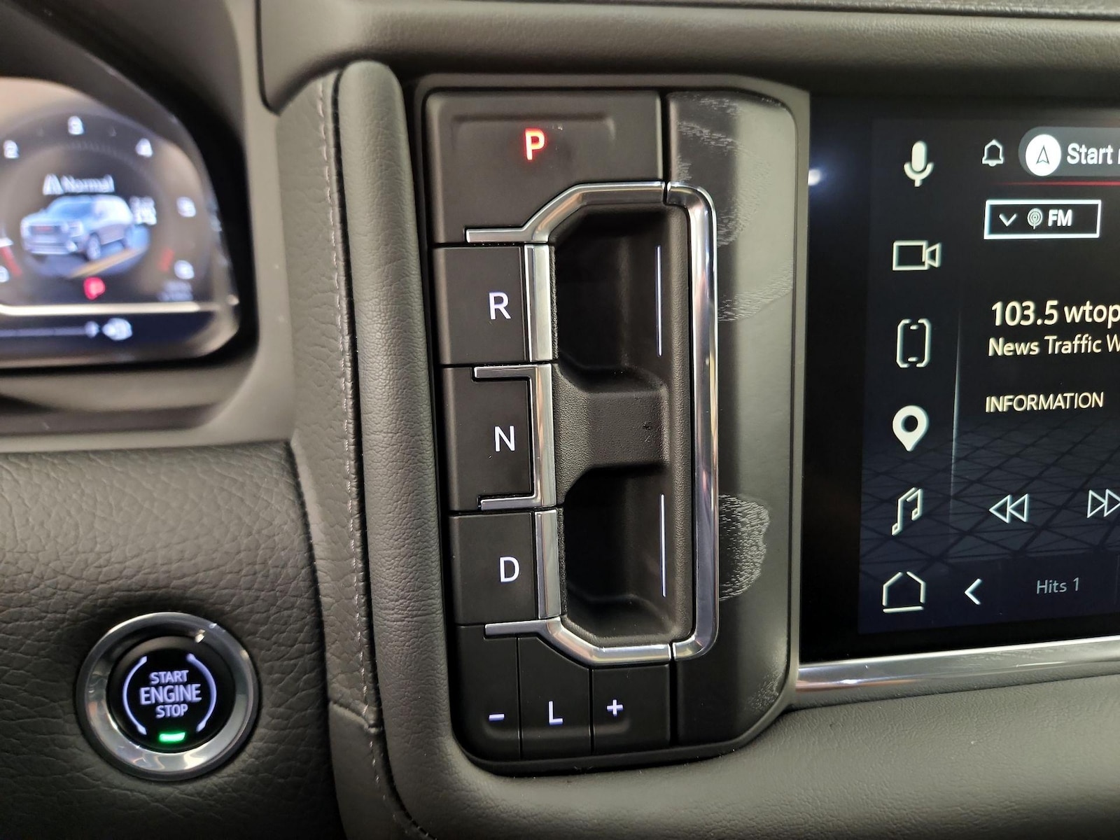 2023 GMC Yukon Denali - Photo 19