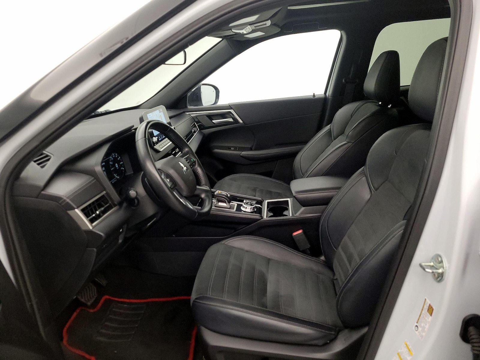 2024 Mitsubishi Outlander SE Black Edition - Photo 12