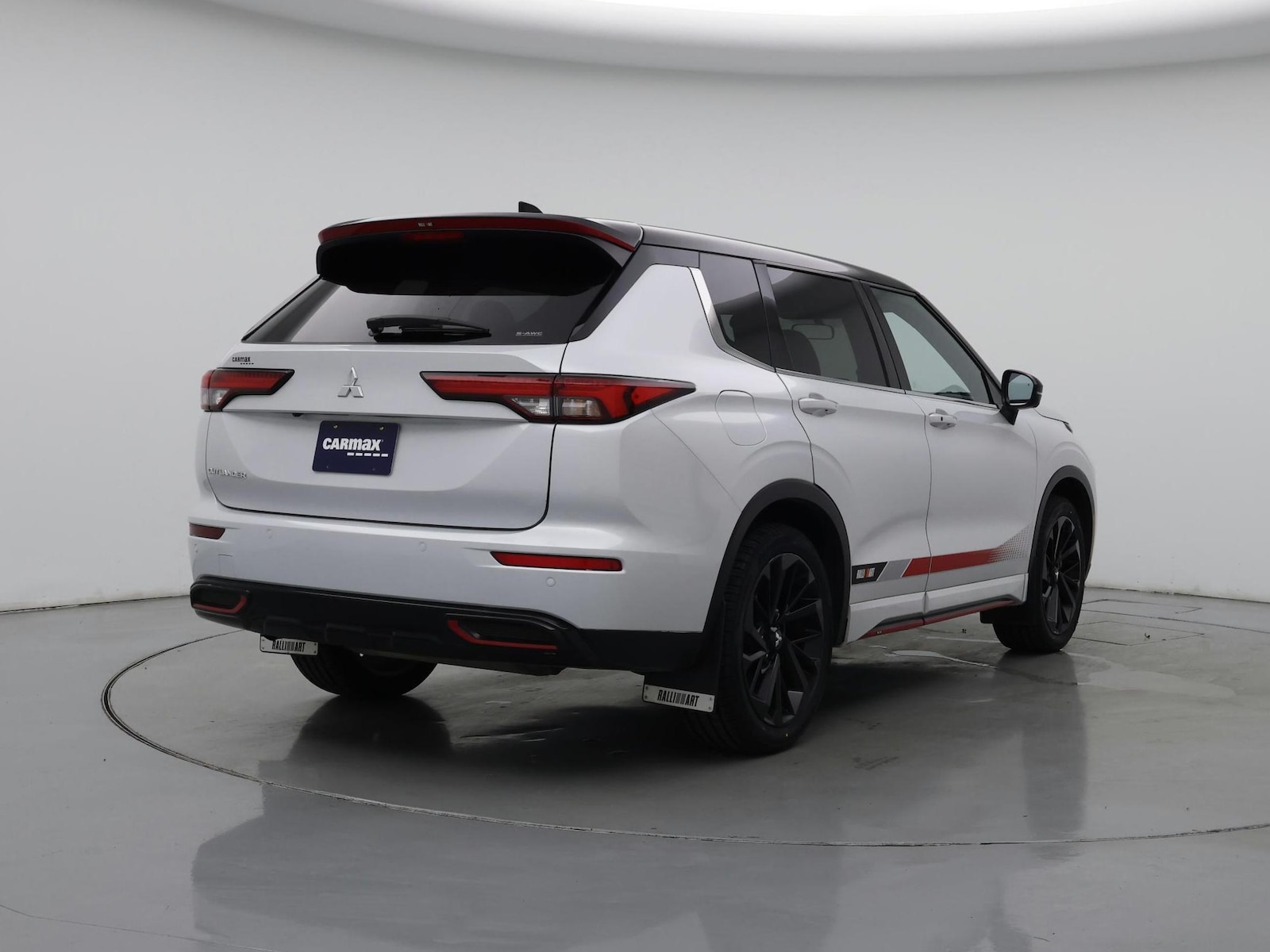 2024 Mitsubishi Outlander SE Black Edition - Photo 9
