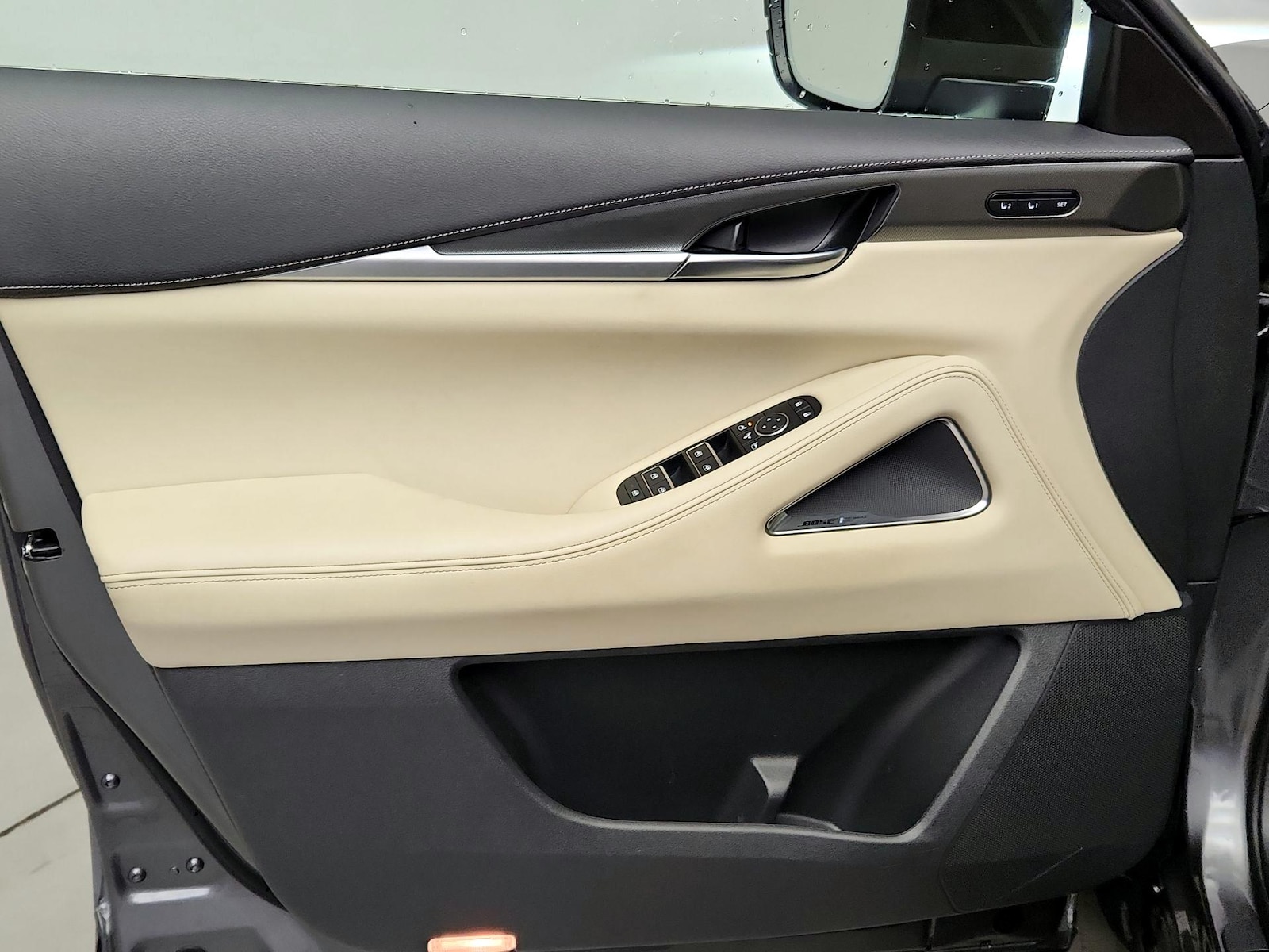 2025 INFINITI QX60 LUXE - Photo 13