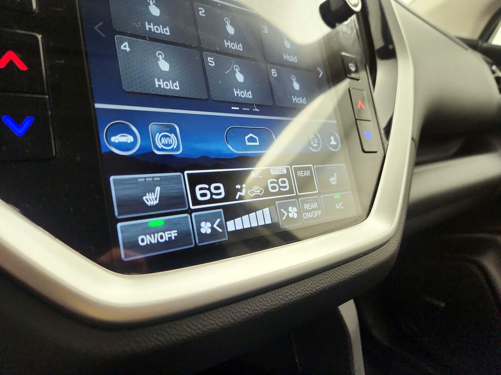 2023 Subaru Ascent Limited - Photo 18