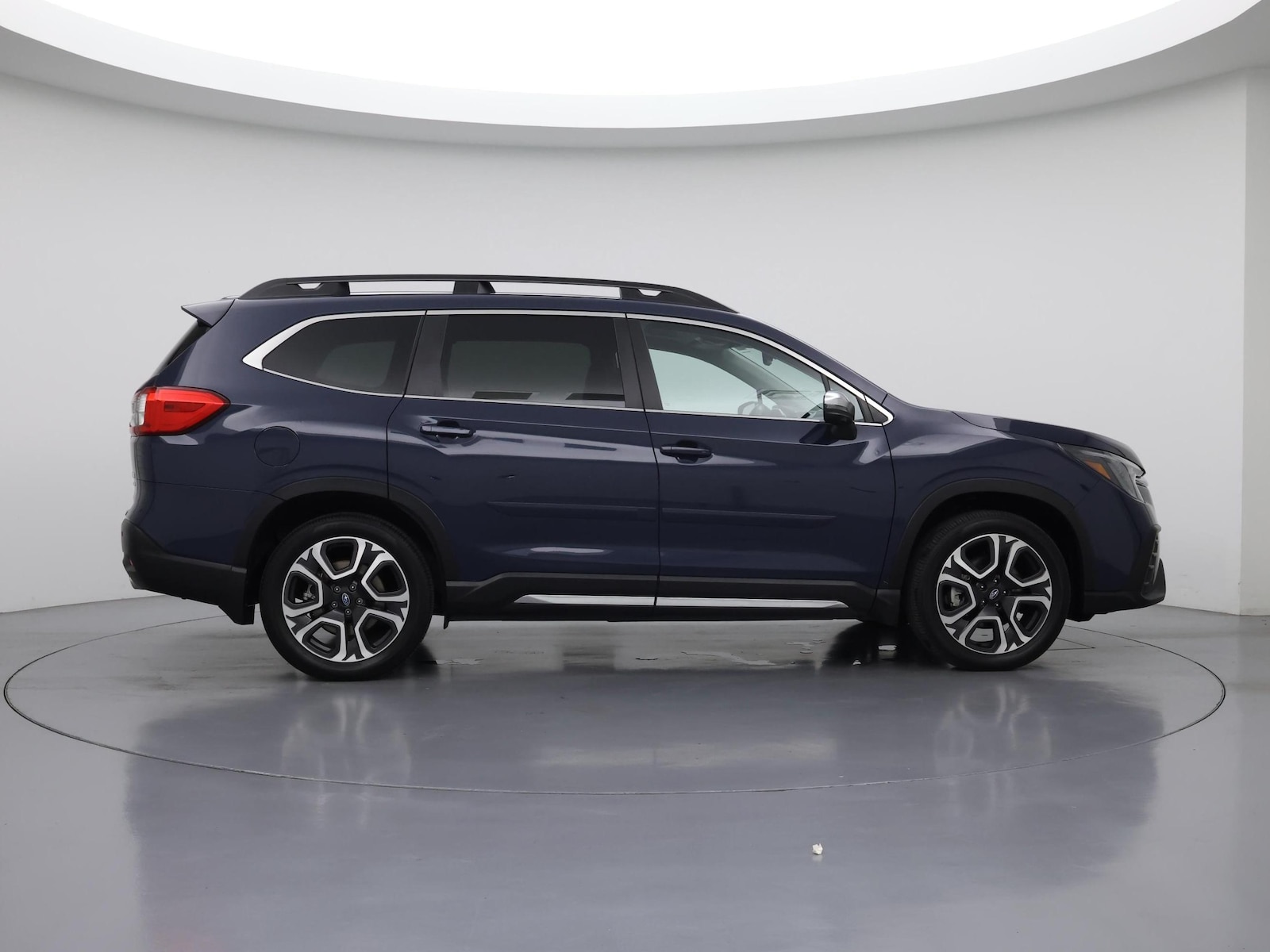 2023 Subaru Ascent Limited - Photo 8