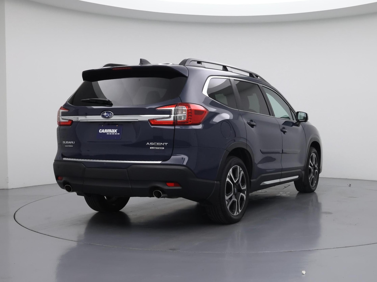 2023 Subaru Ascent Limited - Photo 9