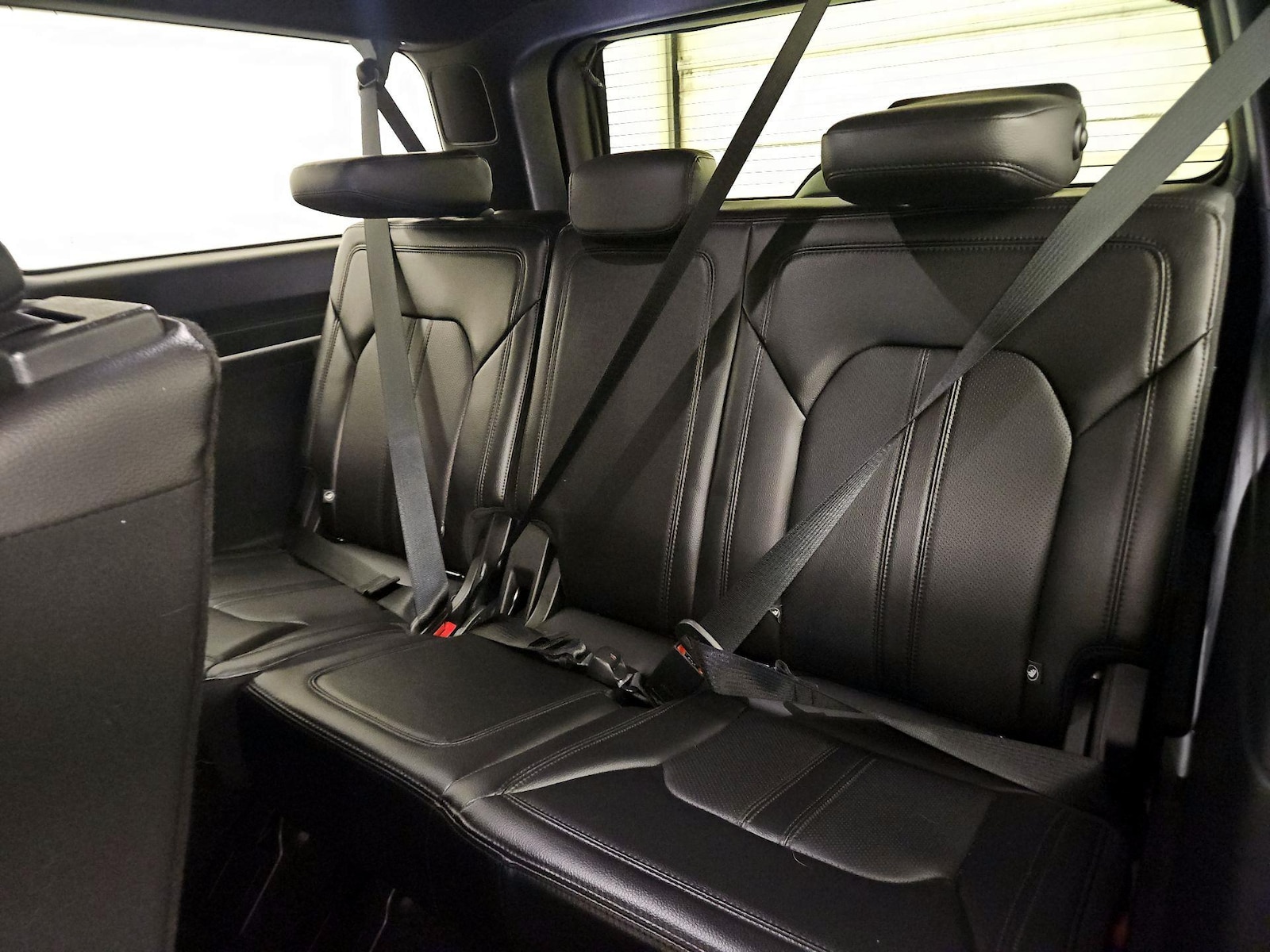 2020 Ford Expedition Limited - Photo 23