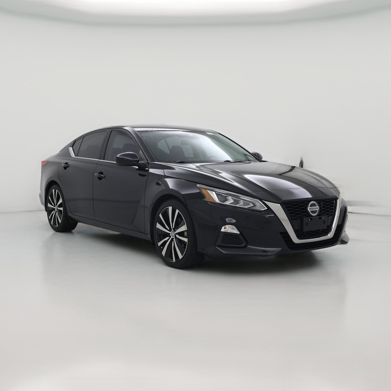 2022 Nissan Altima SR