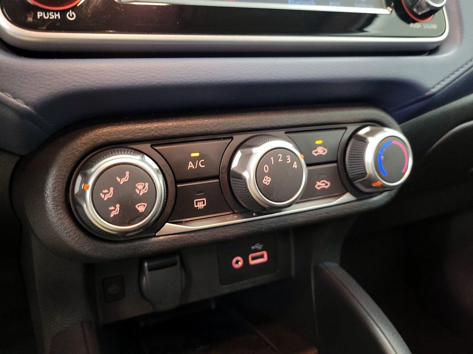 2025 Nissan Versa Sedan SV - Photo 16