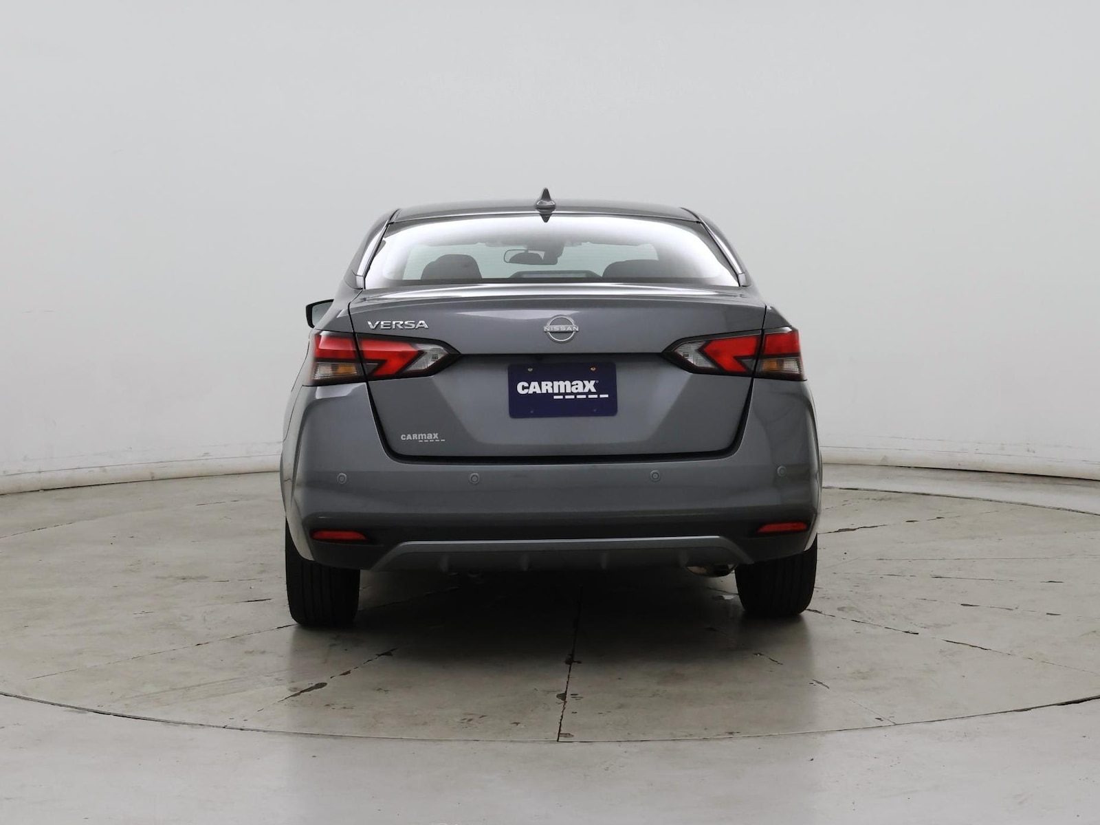 2025 Nissan Versa Sedan SV - Photo 7