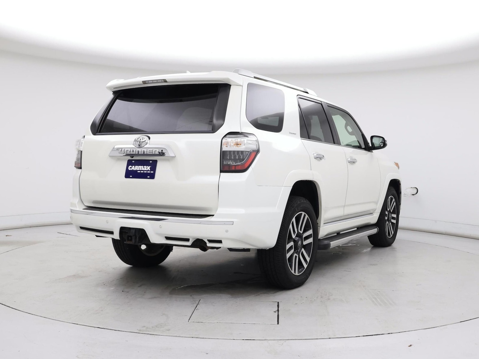 2015 Toyota 4Runner Limited - Photo 9