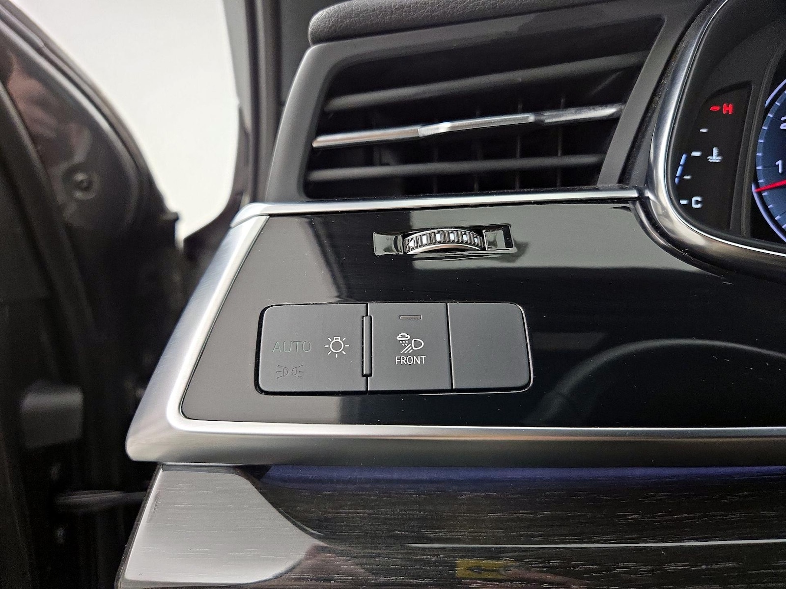 2025 Audi Q7 Premium Plus - Photo 14