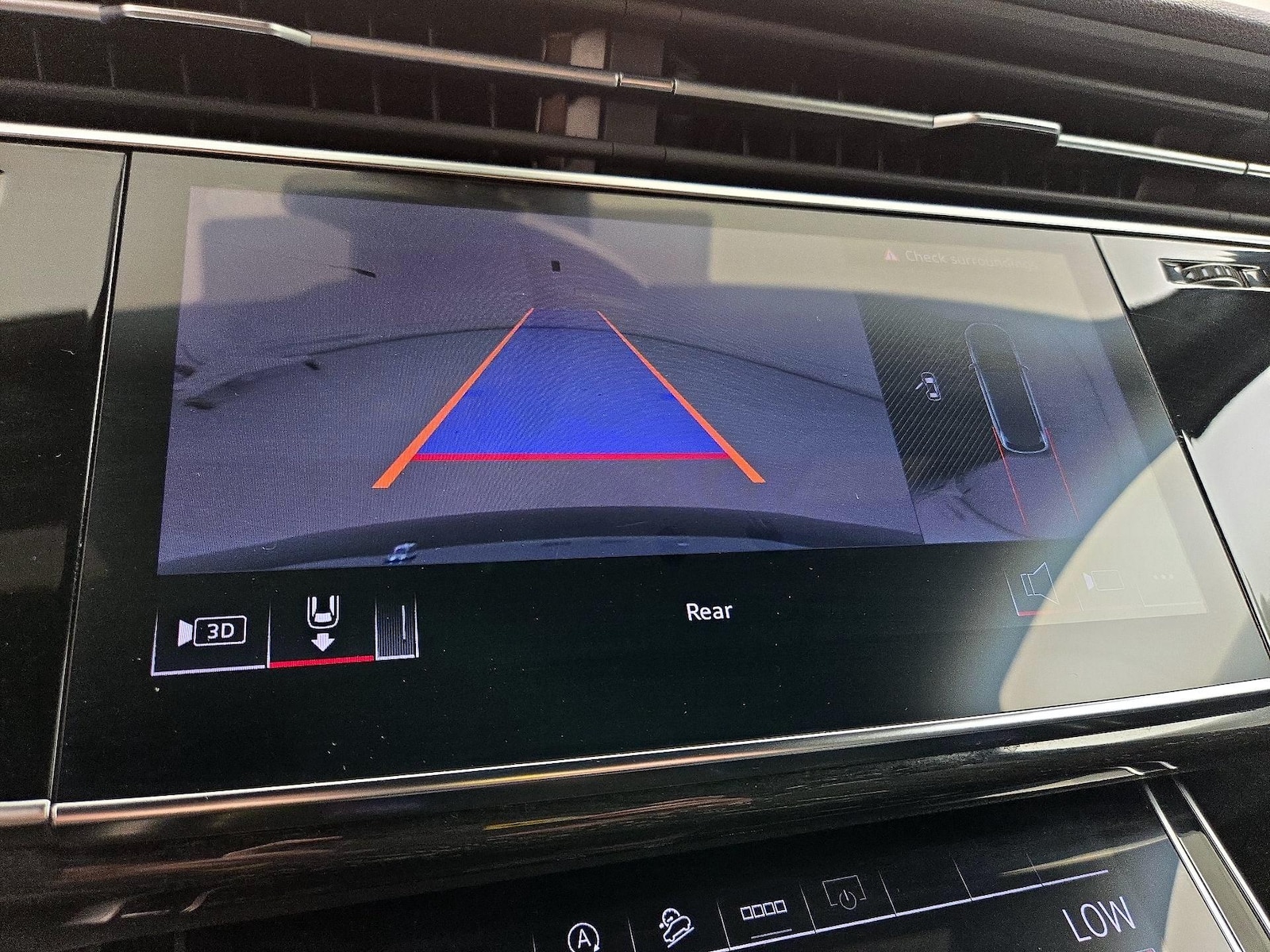 2025 Audi Q7 Premium Plus - Photo 16
