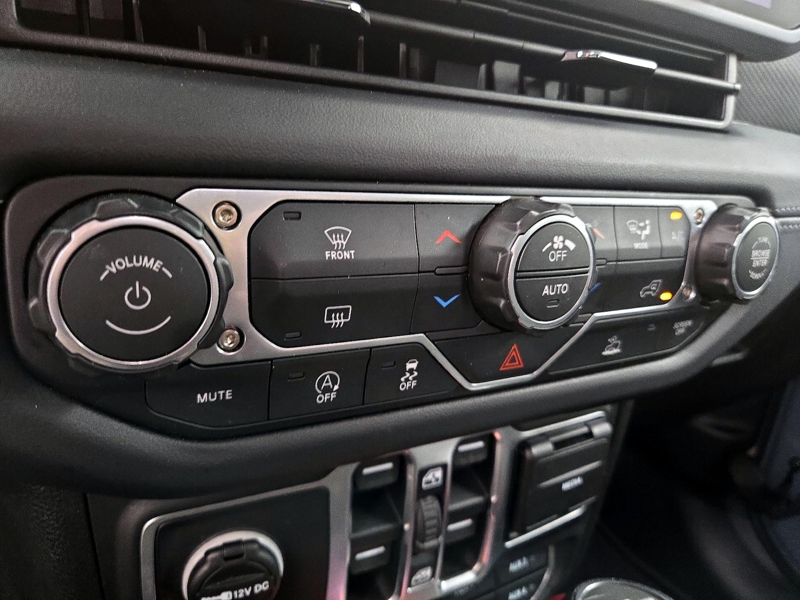2026 Jeep Gladiator Rubicon - Photo 17