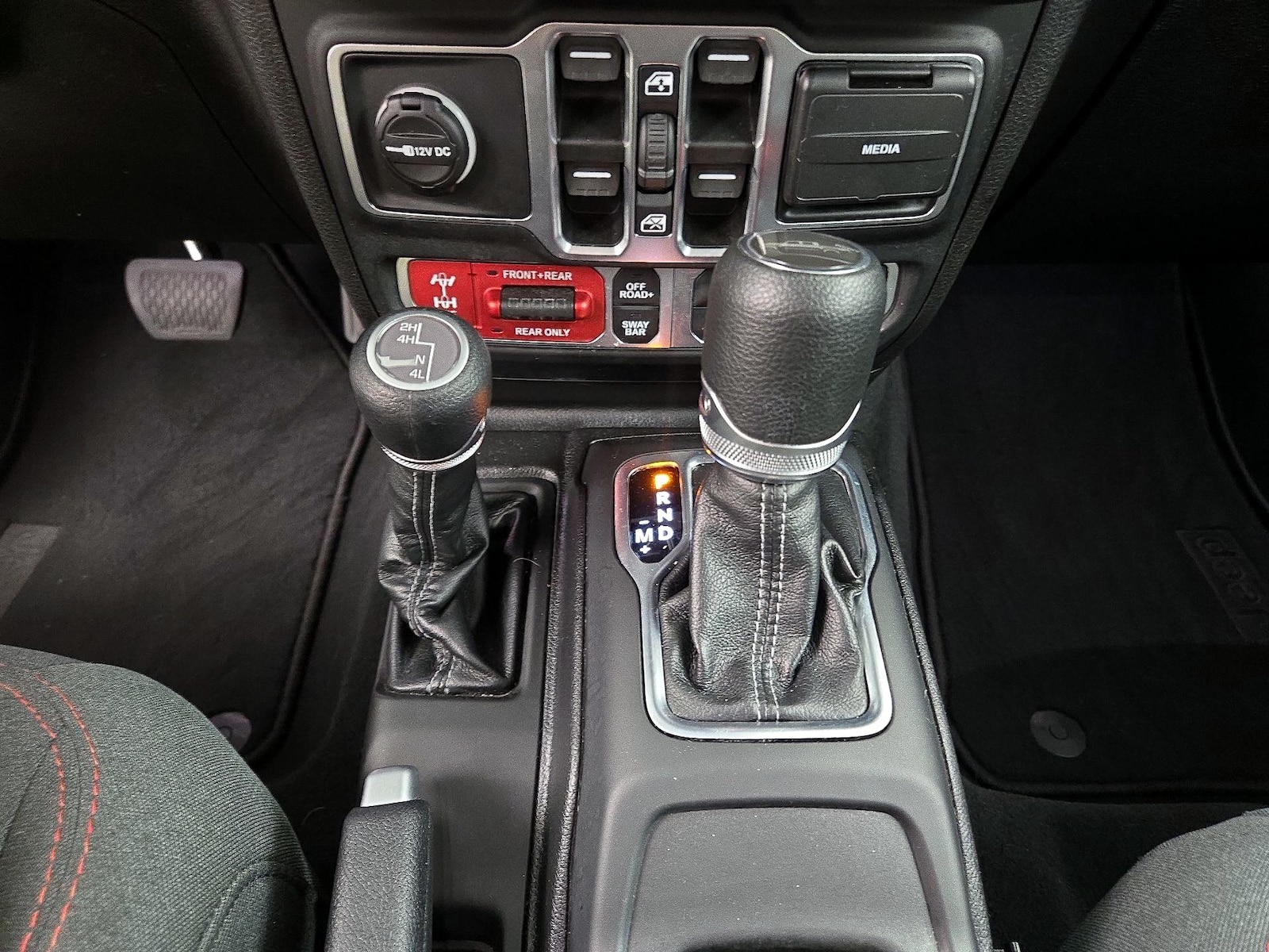2026 Jeep Gladiator Rubicon - Photo 18