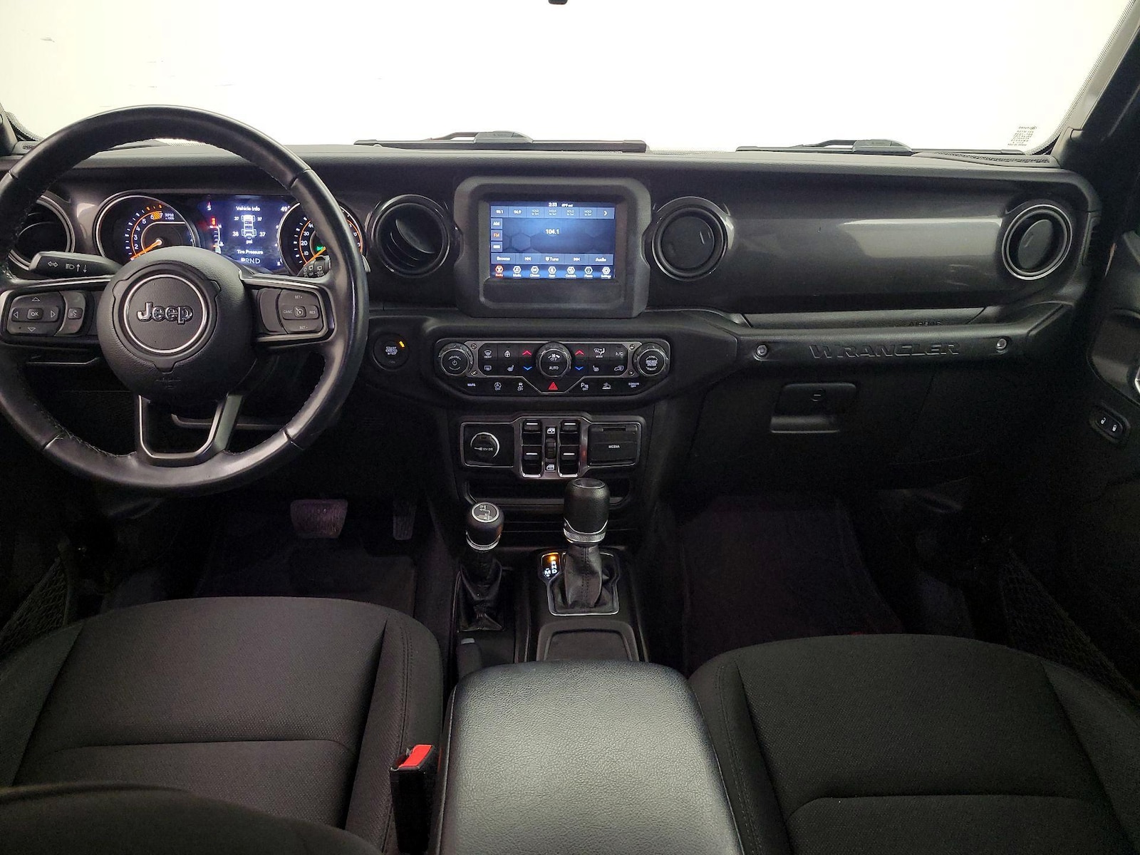 Apple CarPlay® & Android Auto™